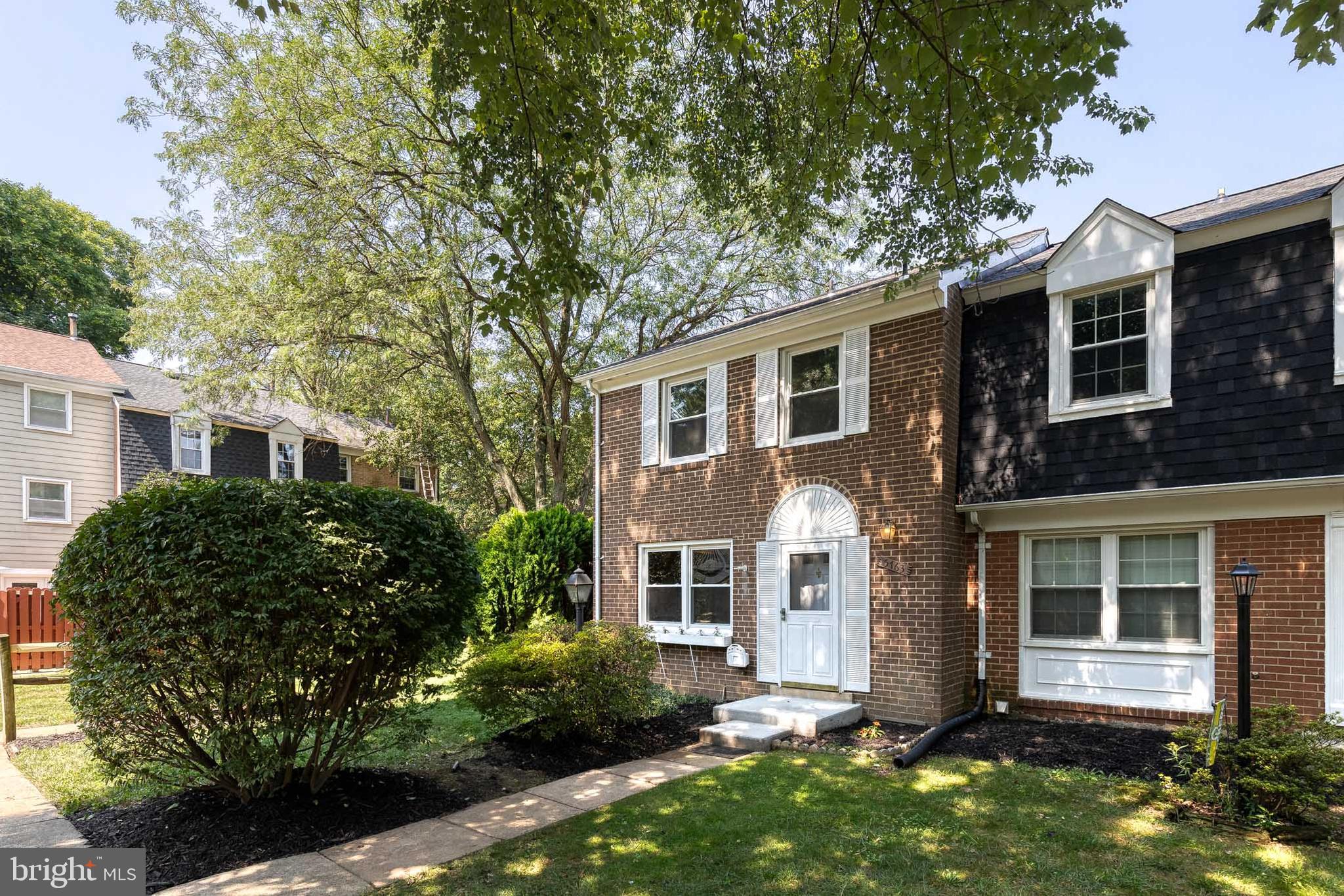 LONG REACH - Residential