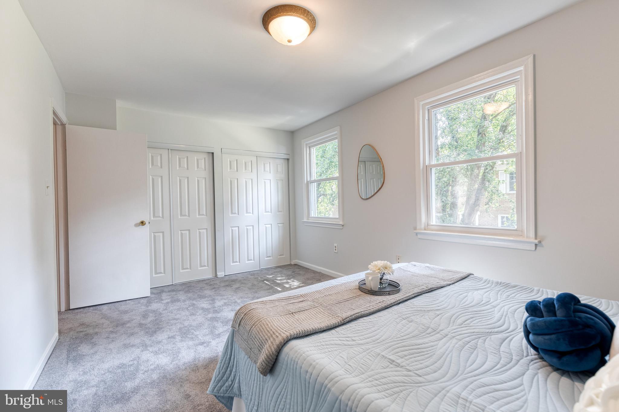 LONG REACH - Residential