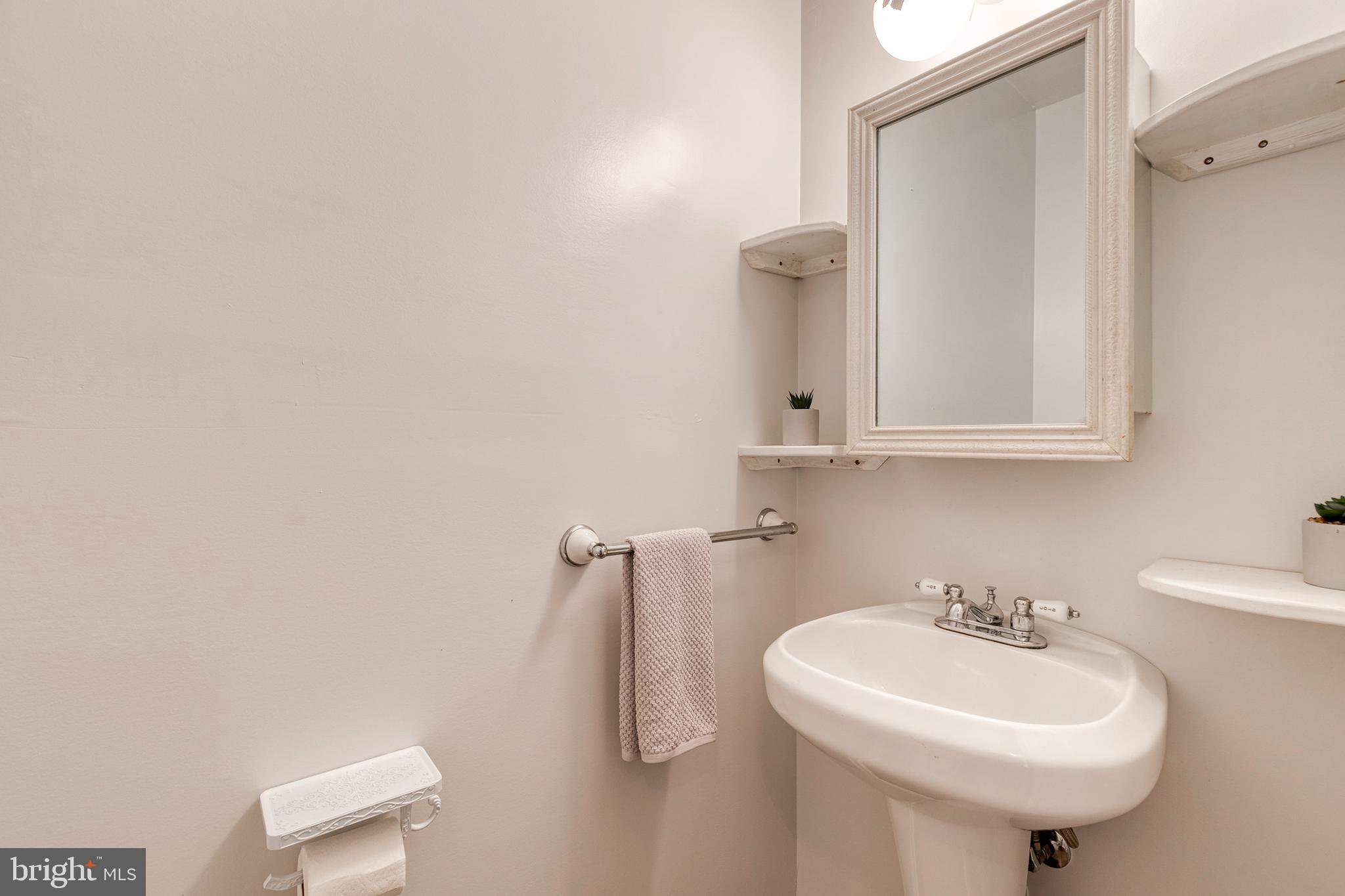 LONG REACH - Residential