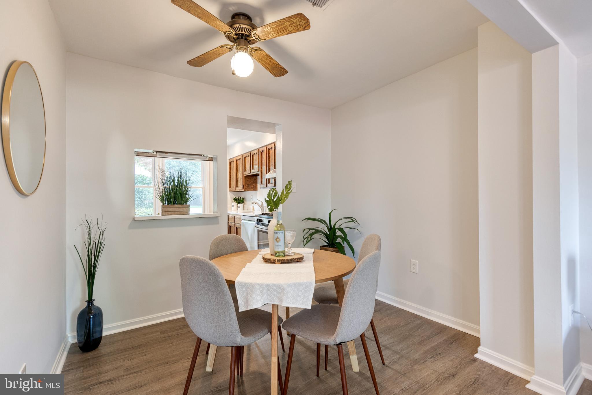 LONG REACH - Residential