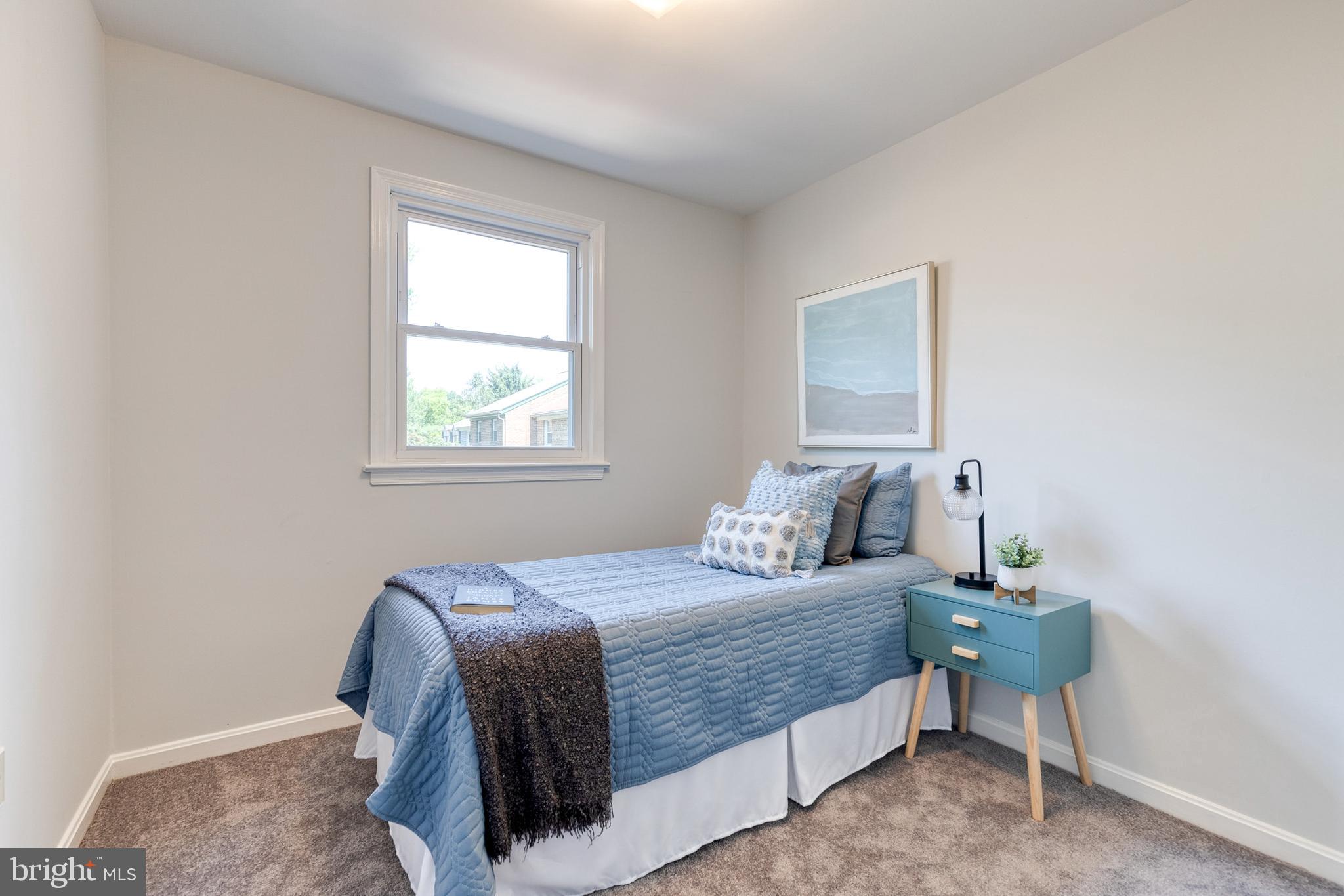 LONG REACH - Residential