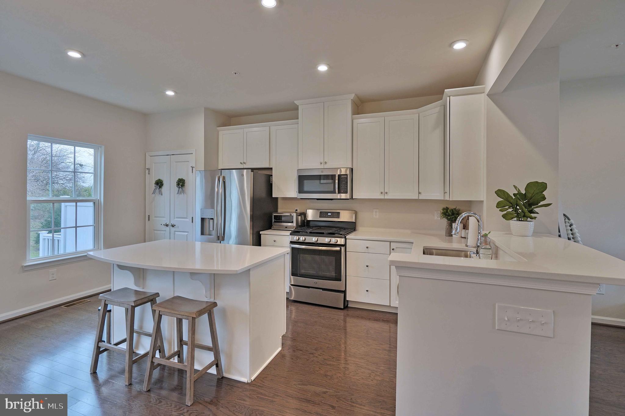 MALVERN WALK - Residential