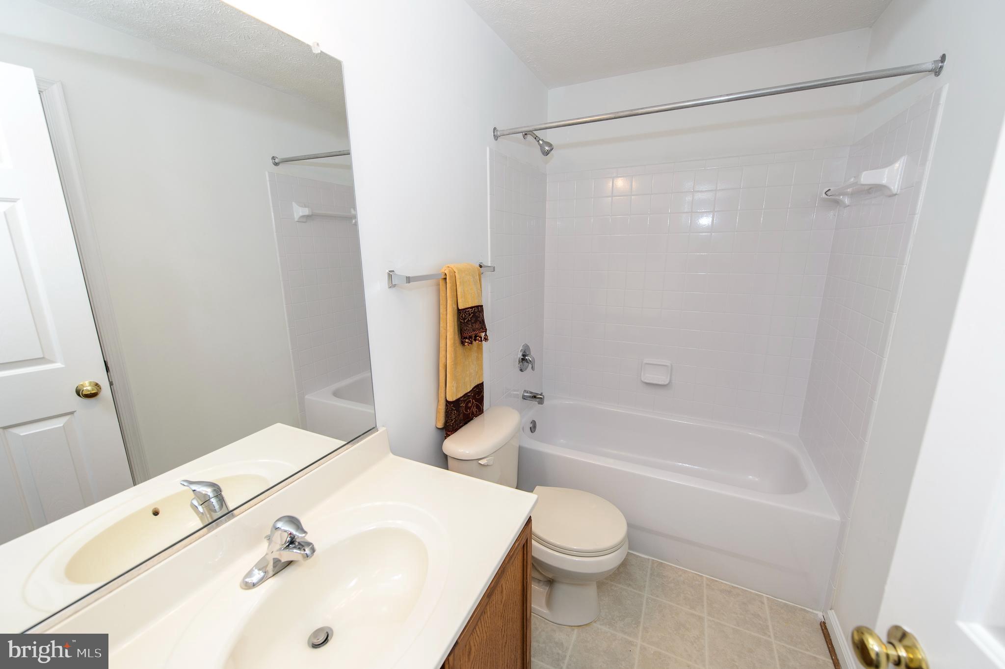 AUSTIN RIDGE - Residential