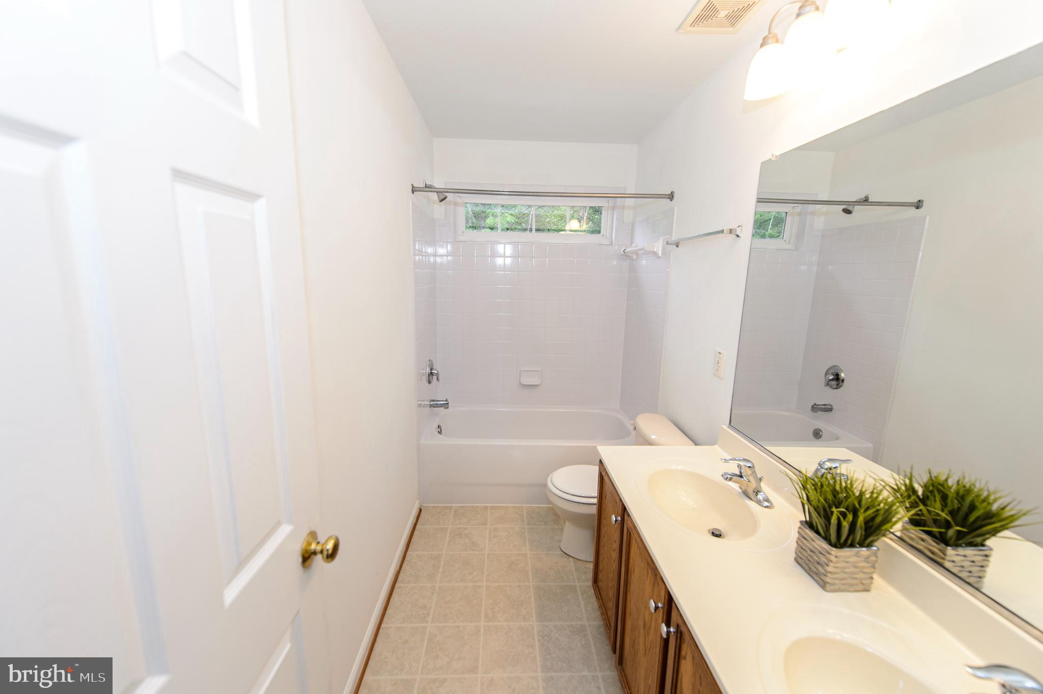 AUSTIN RIDGE - Residential