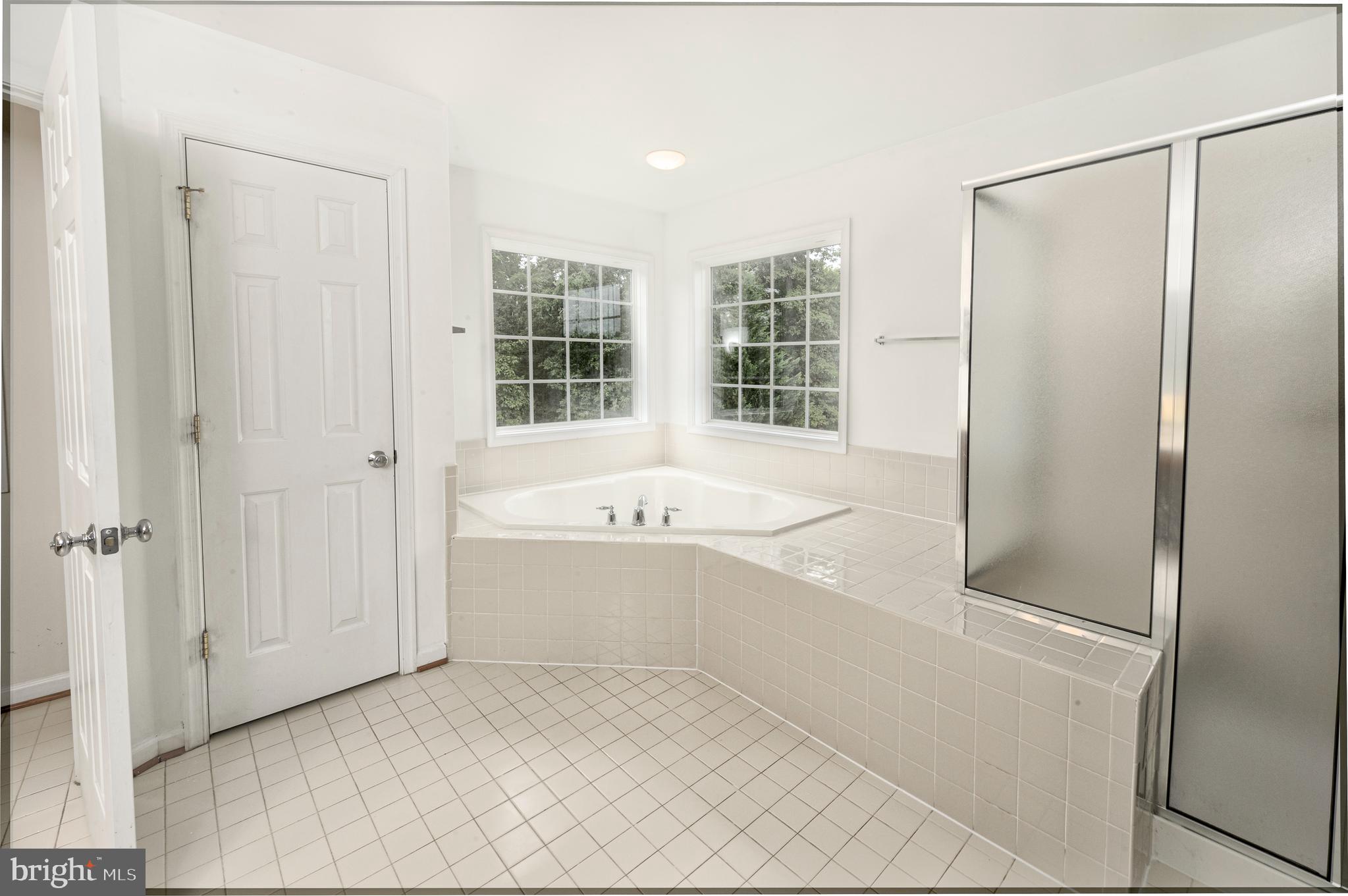 AUSTIN RIDGE - Residential