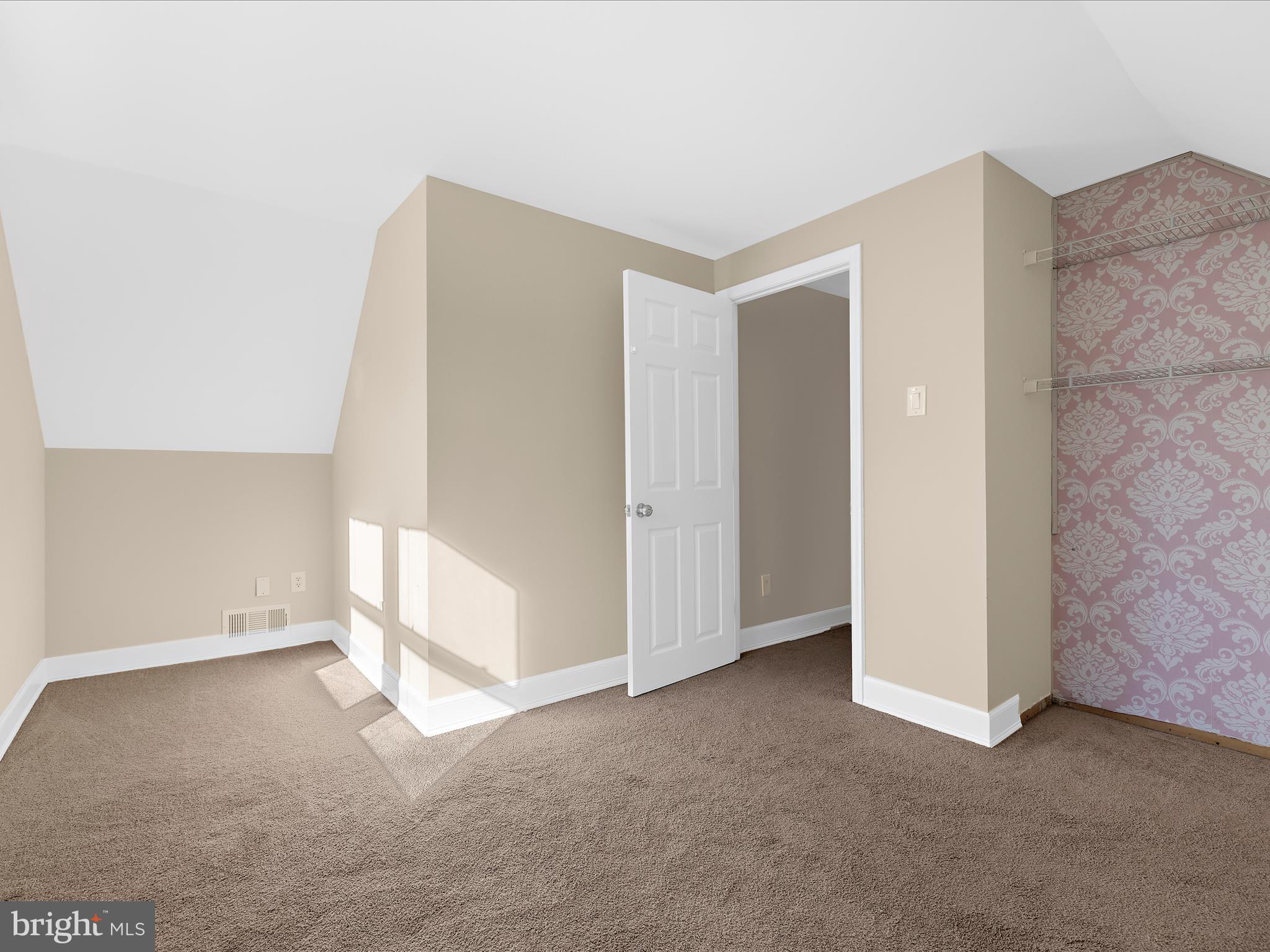 MEADOWBROOK AT BELAIR - Residential