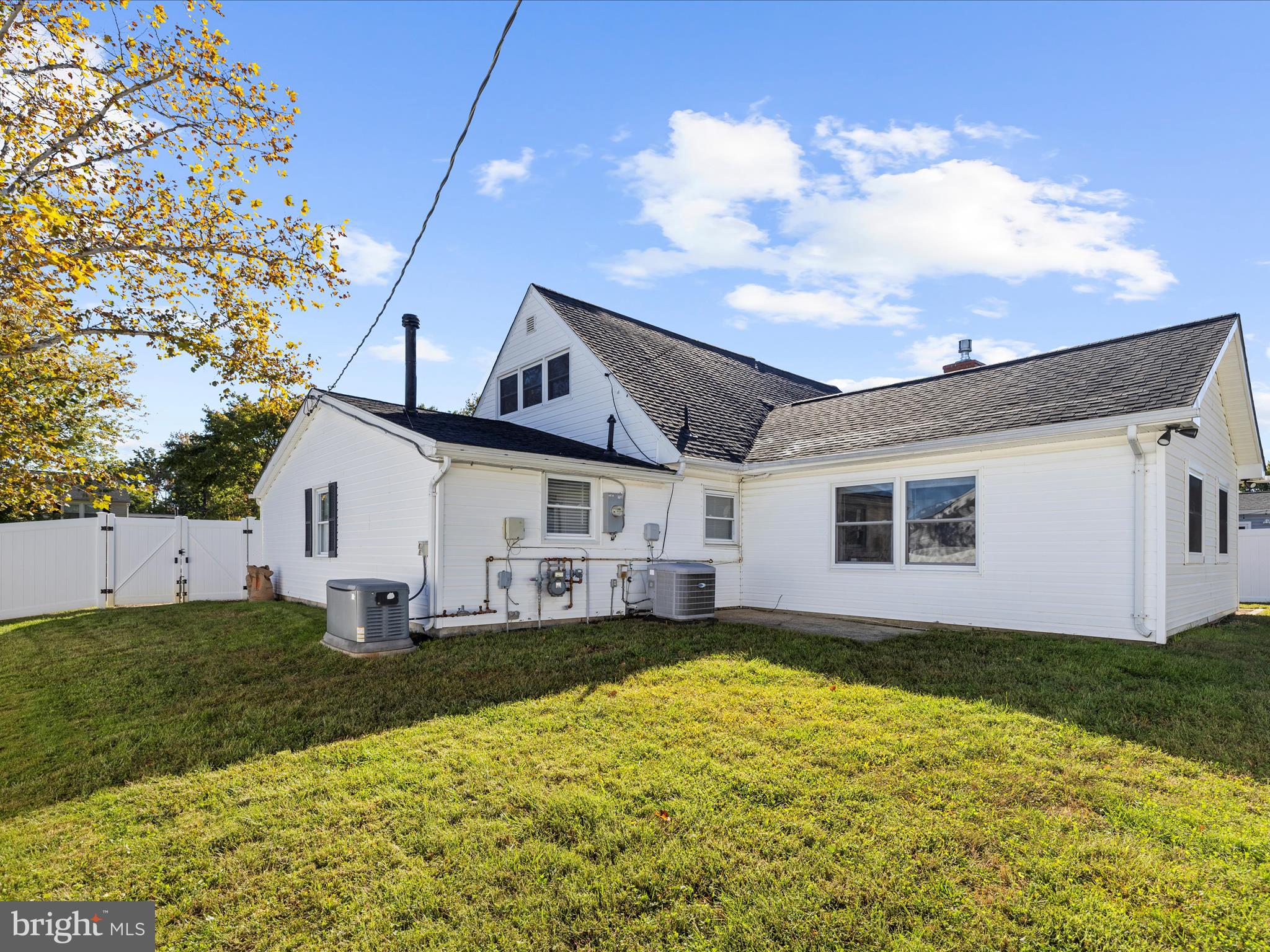 MEADOWBROOK AT BELAIR - Residential