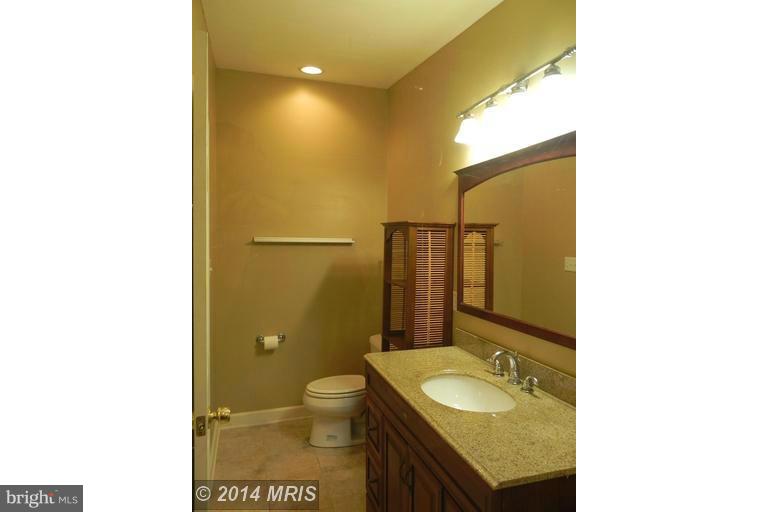 WASHINGTON VILLAGE - Residential Lease