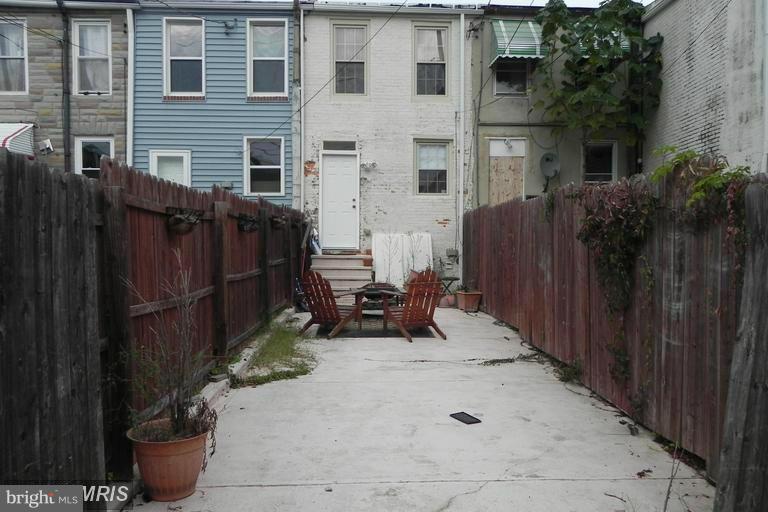 WASHINGTON VILLAGE - Residential Lease