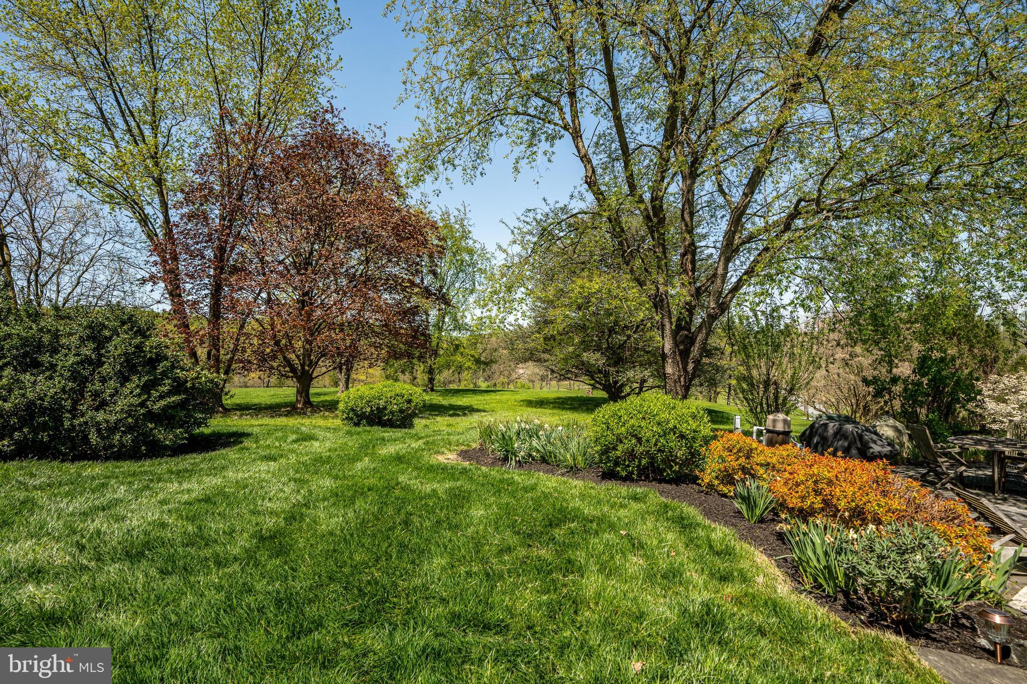 HUNT COUNTRY - Residential