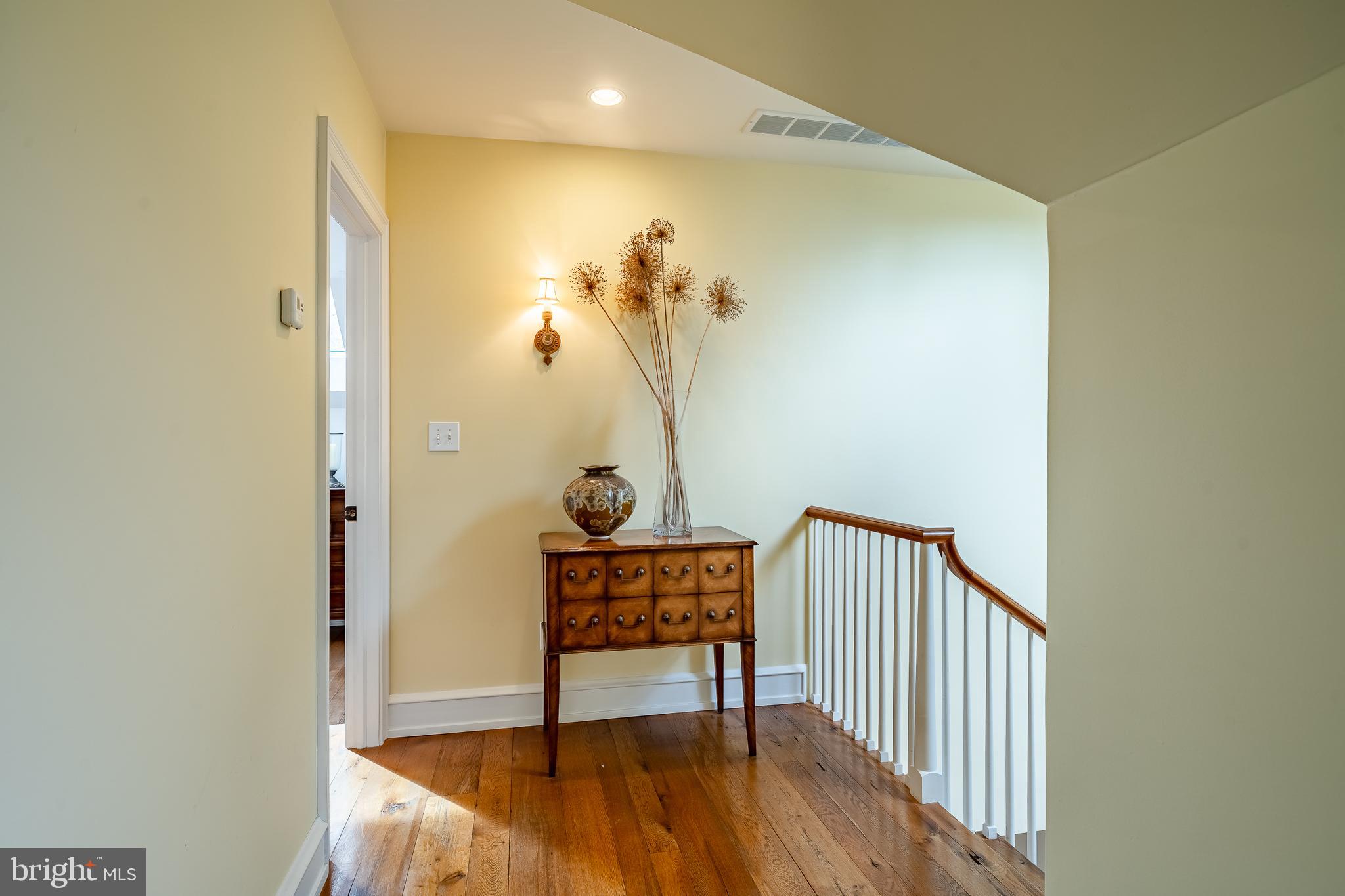 HUNT COUNTRY - Residential