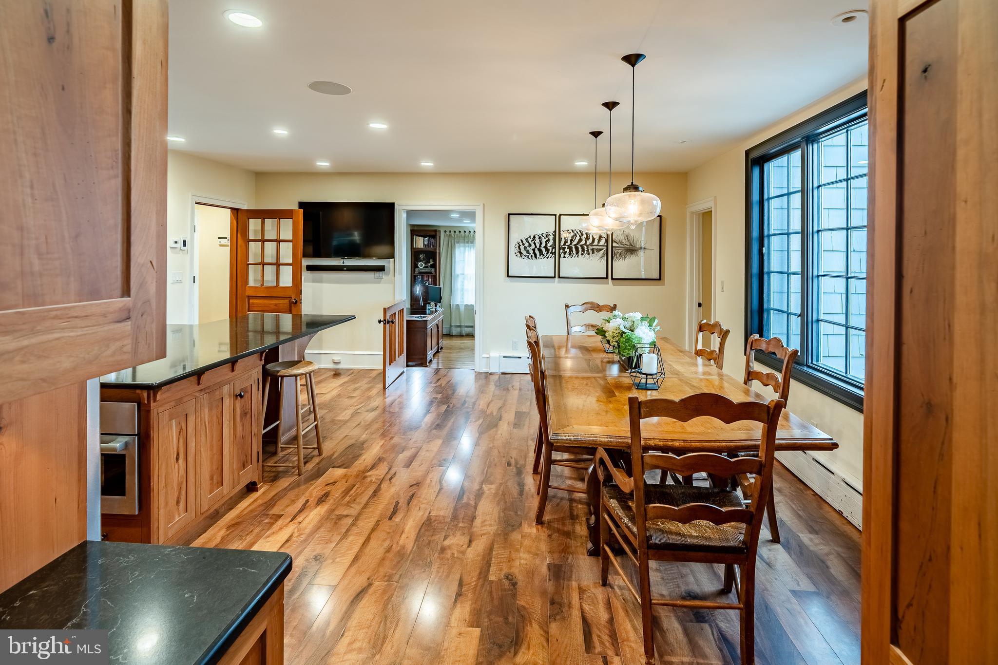 HUNT COUNTRY - Residential