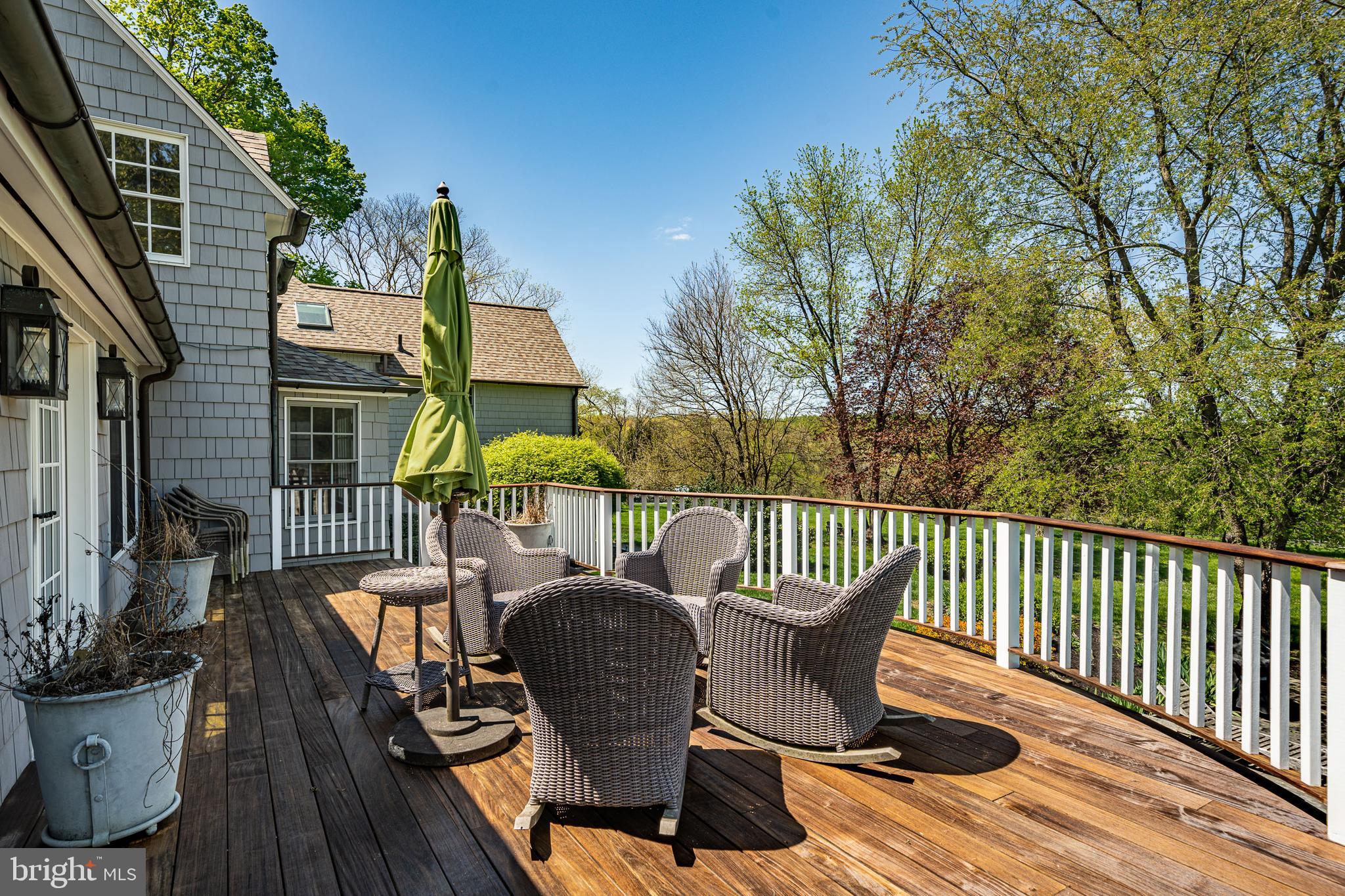 HUNT COUNTRY - Residential