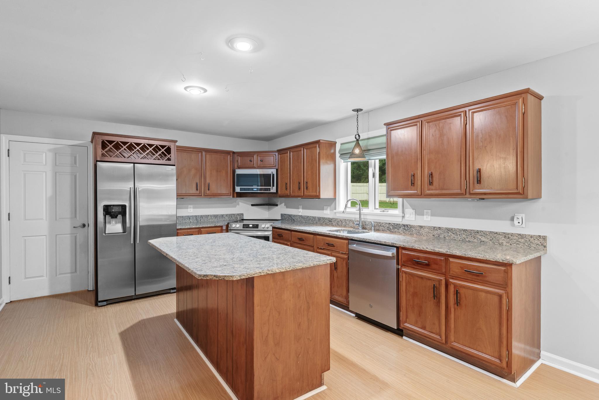 CANTERBURY PLACE - Residential