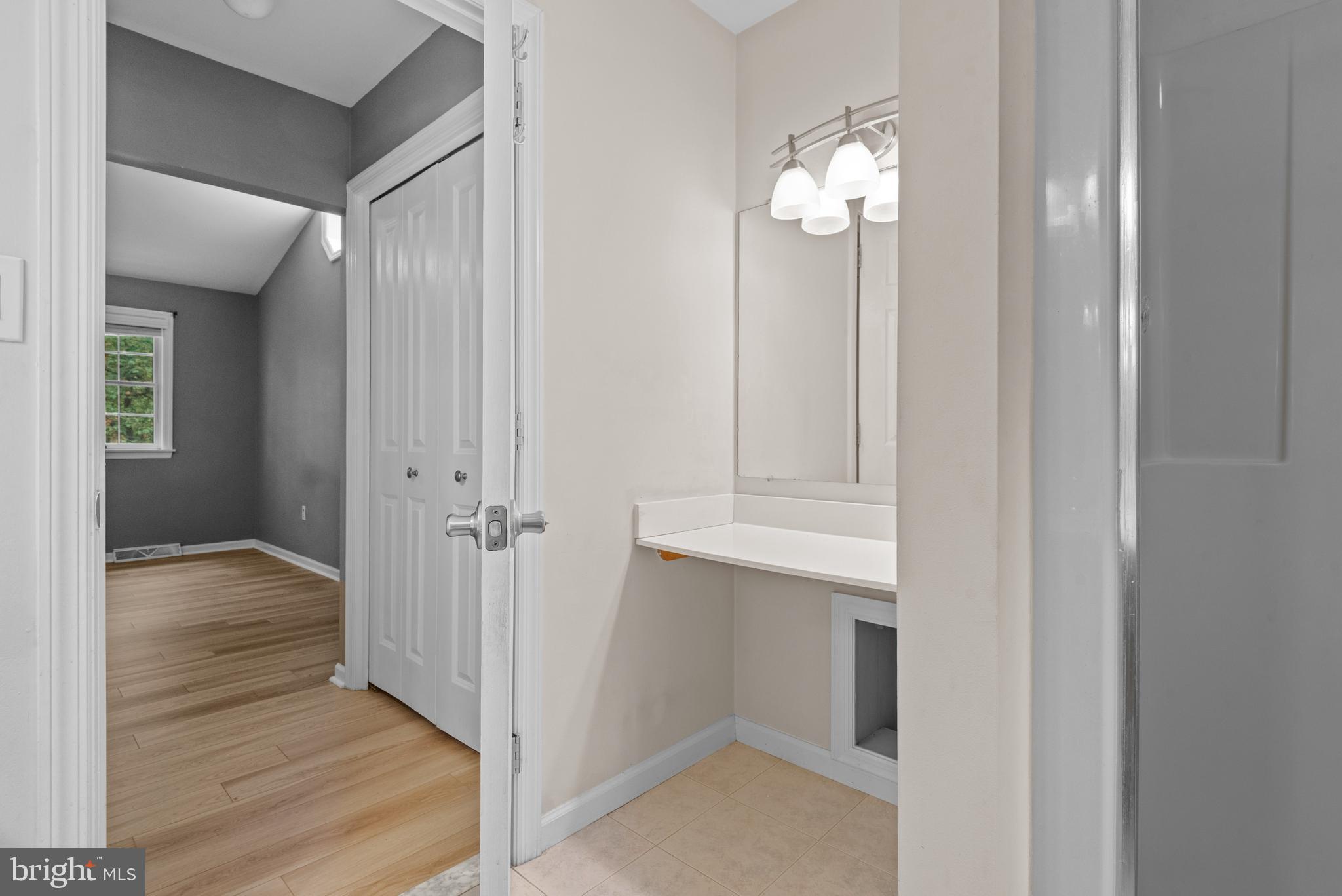 CANTERBURY PLACE - Residential