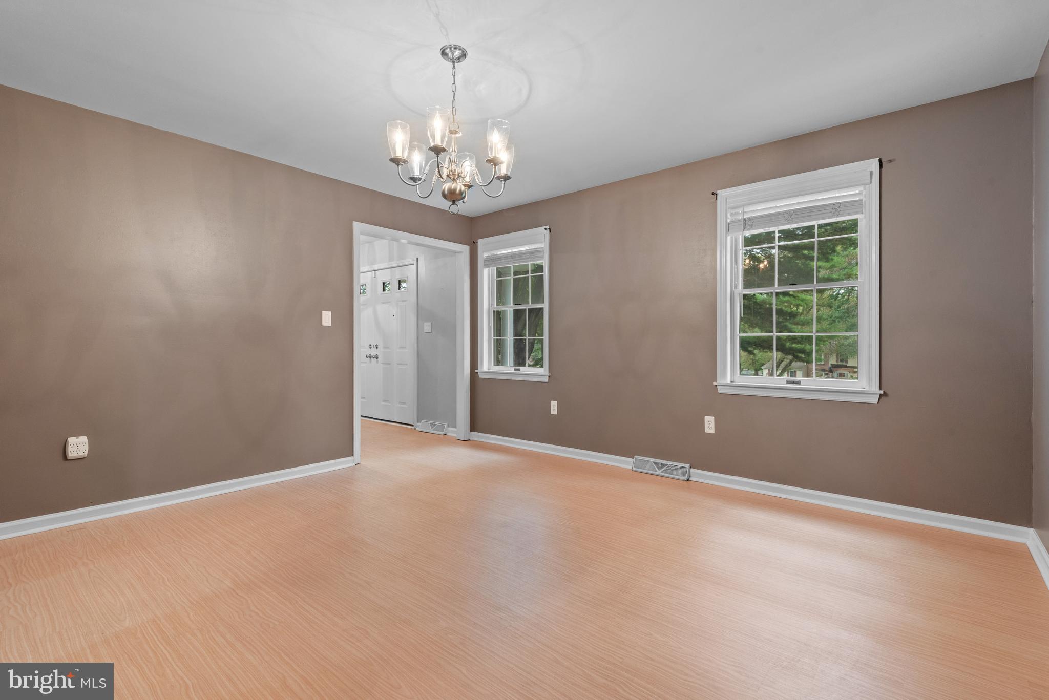 CANTERBURY PLACE - Residential