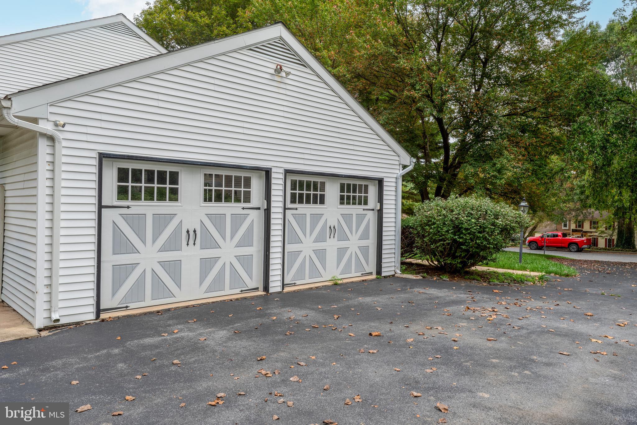 CANTERBURY PLACE - Residential