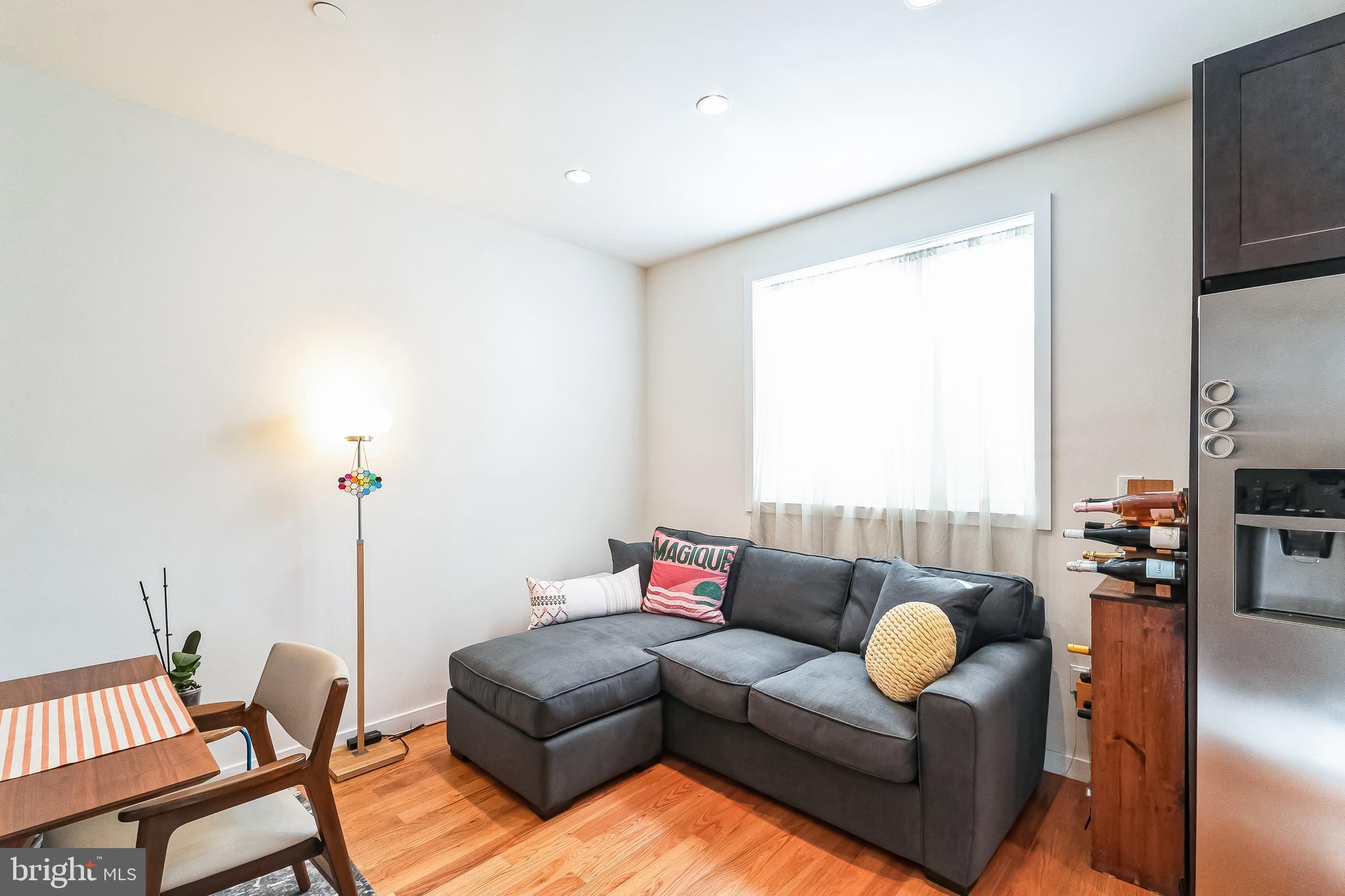 GRADUATE HOSPITAL - Residential