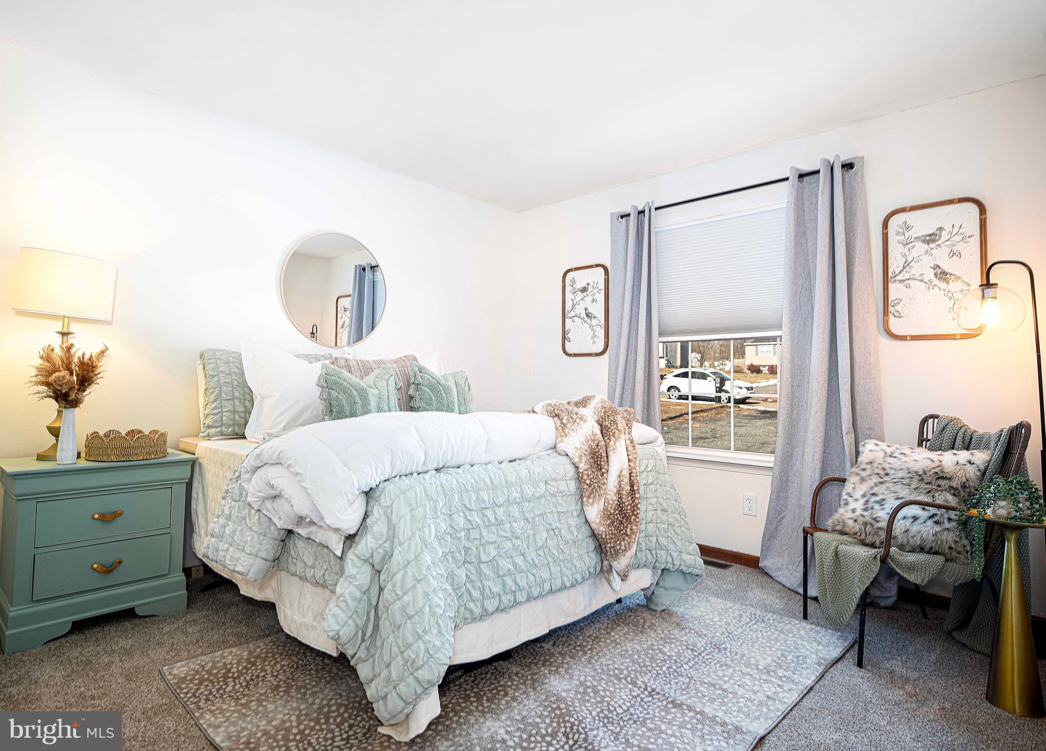 HOLLAND ACRES - Residential