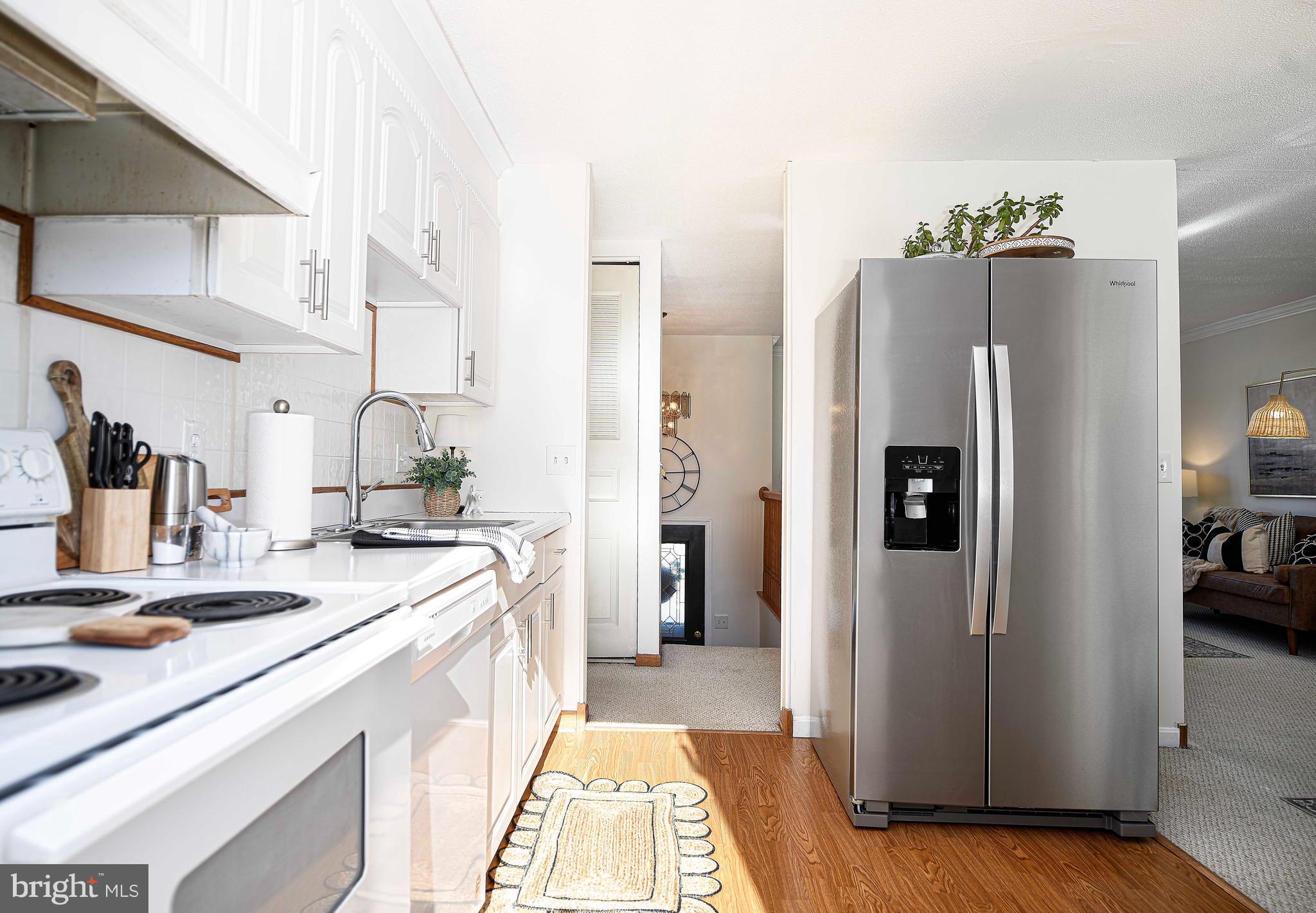 HOLLAND ACRES - Residential