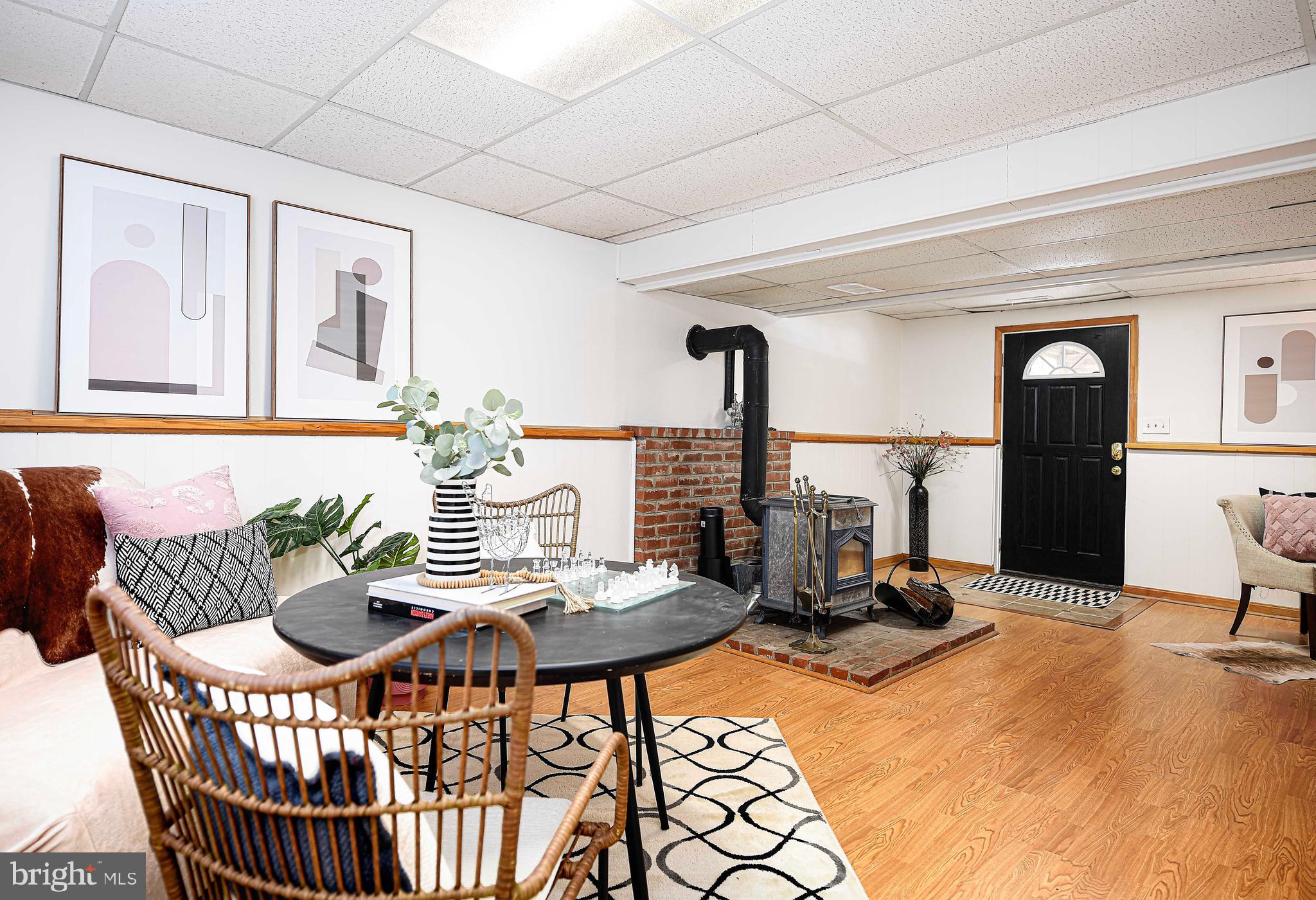 HOLLAND ACRES - Residential