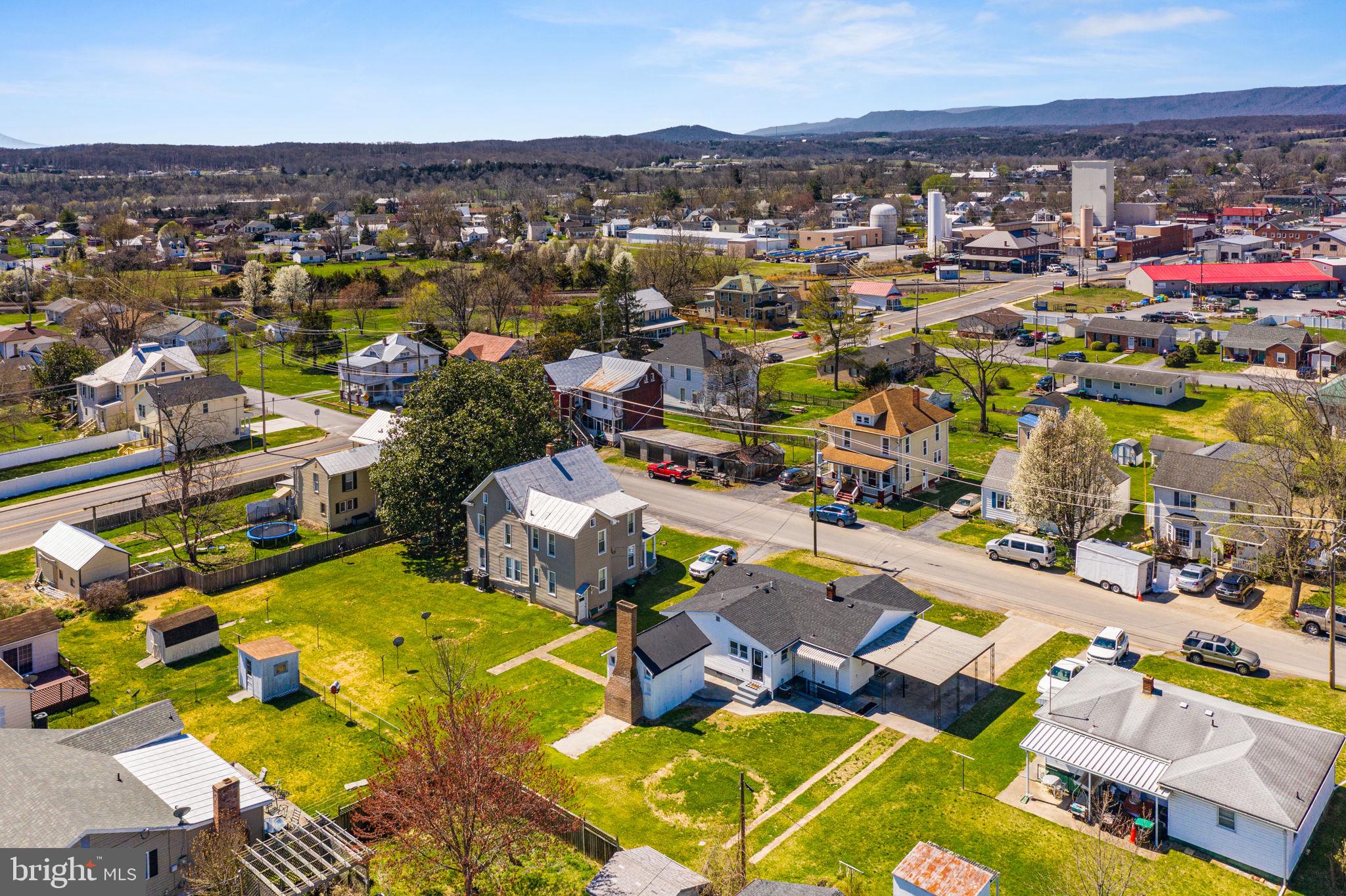 DAVIS STRASBURG - Residential