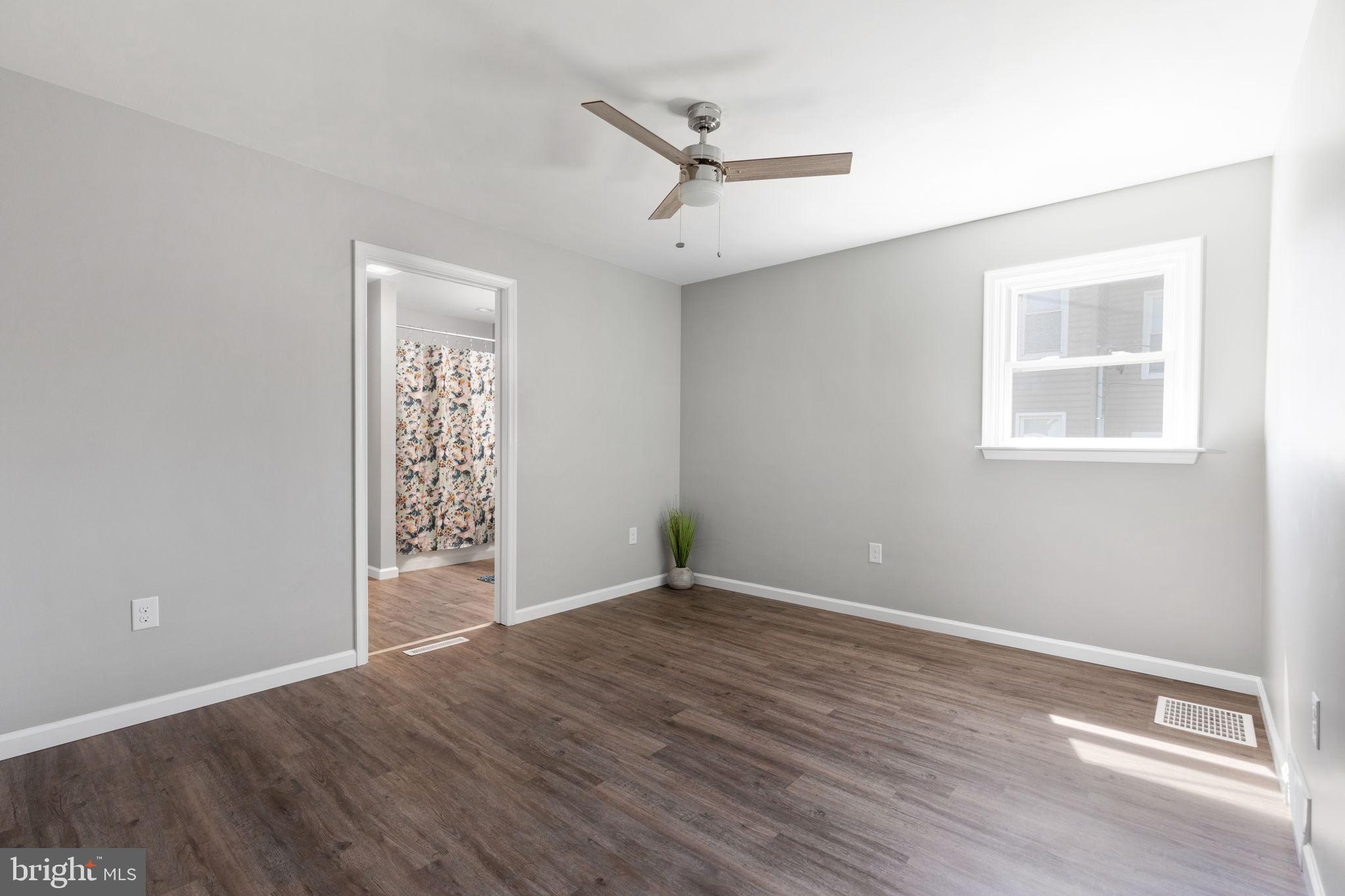 DAVIS STRASBURG - Residential