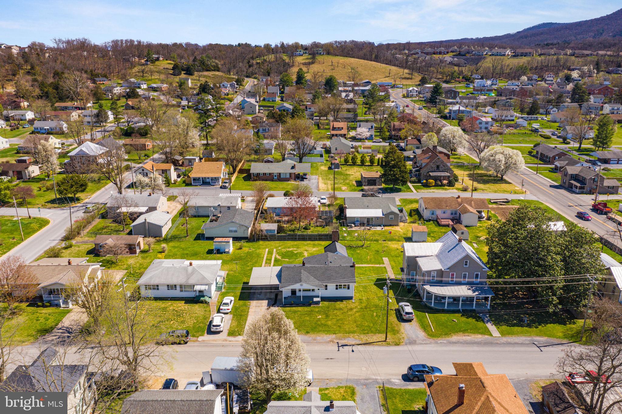 DAVIS STRASBURG - Residential