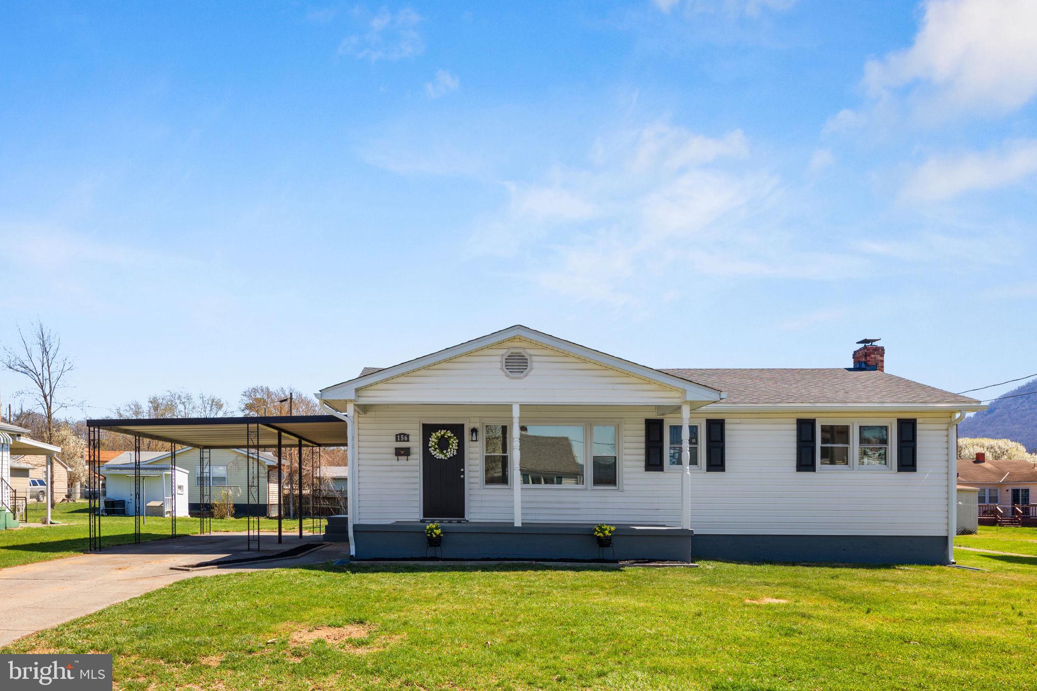 DAVIS STRASBURG - Residential