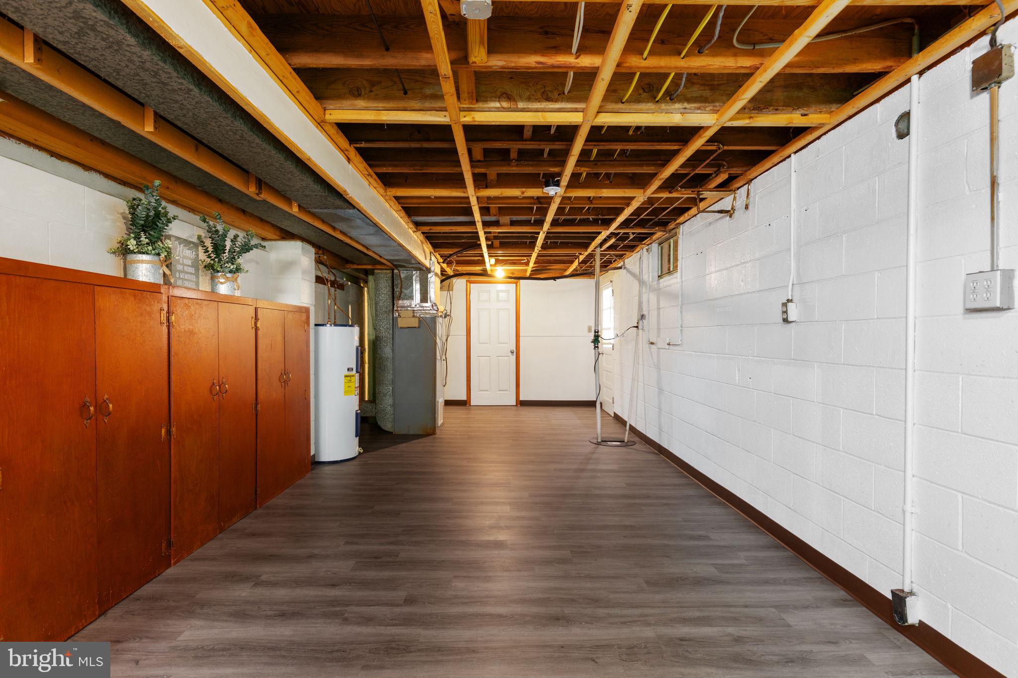 DAVIS STRASBURG - Residential