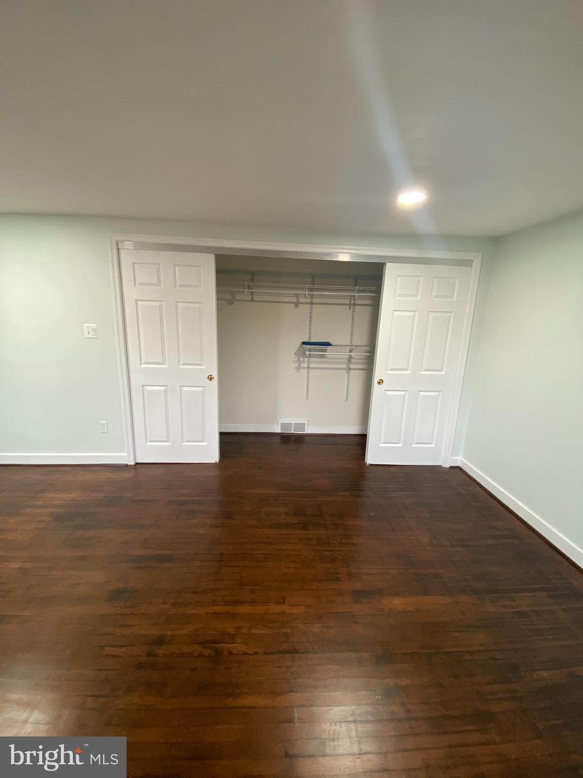 GLENSIDE - Residential Lease