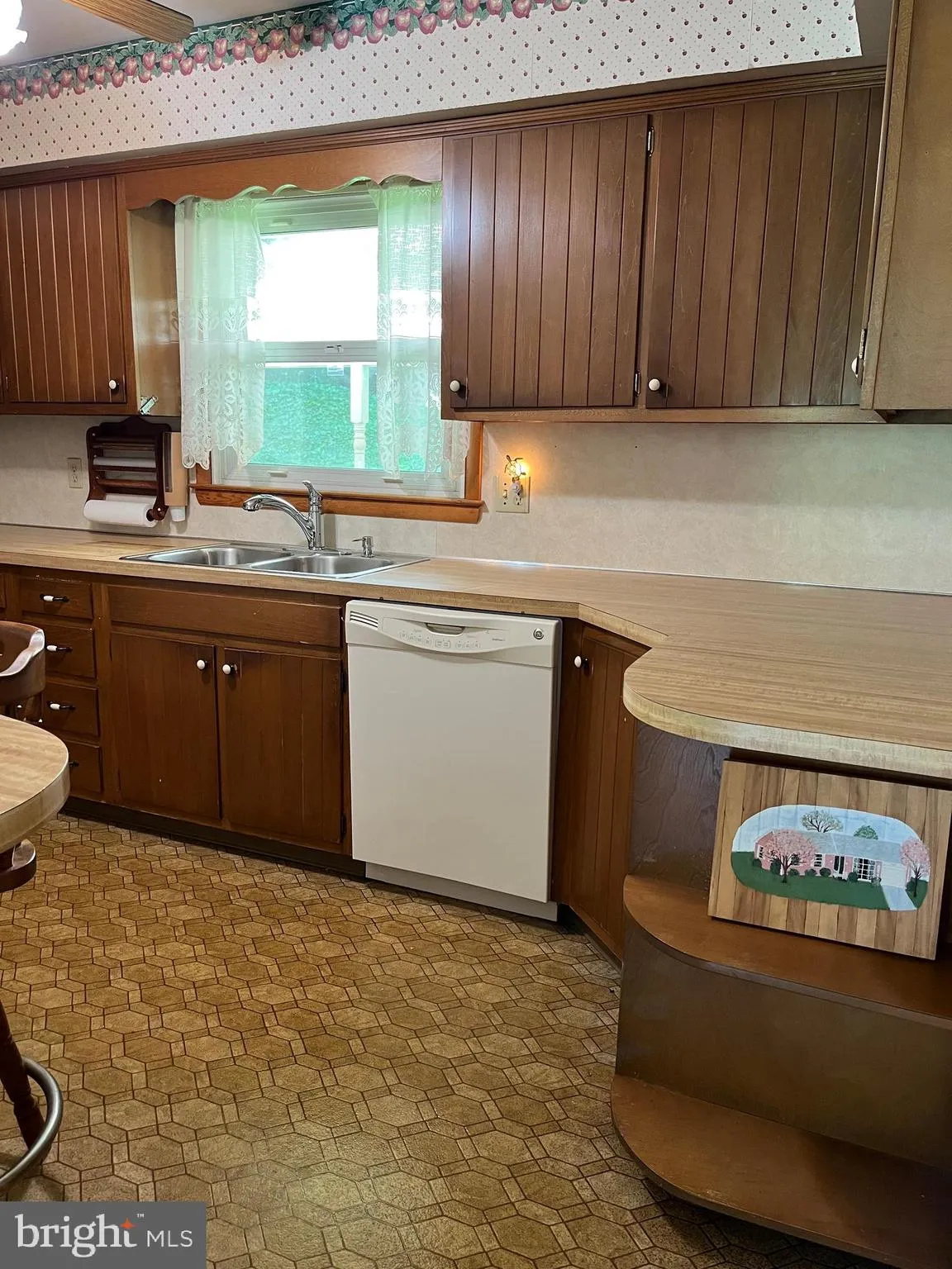 Hagerstown, Maryland 21740, United States, 3 Bedrooms Bedrooms, ,2 BathroomsBathrooms,Residential,Pending,139196