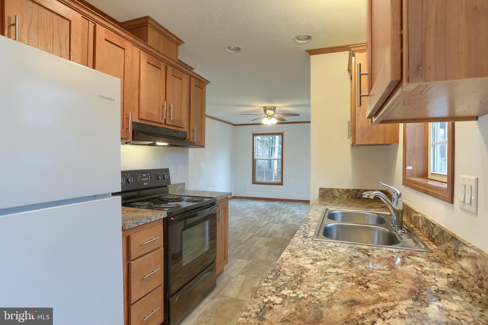 LINCOLN VILLAGE MH PARK - Residential