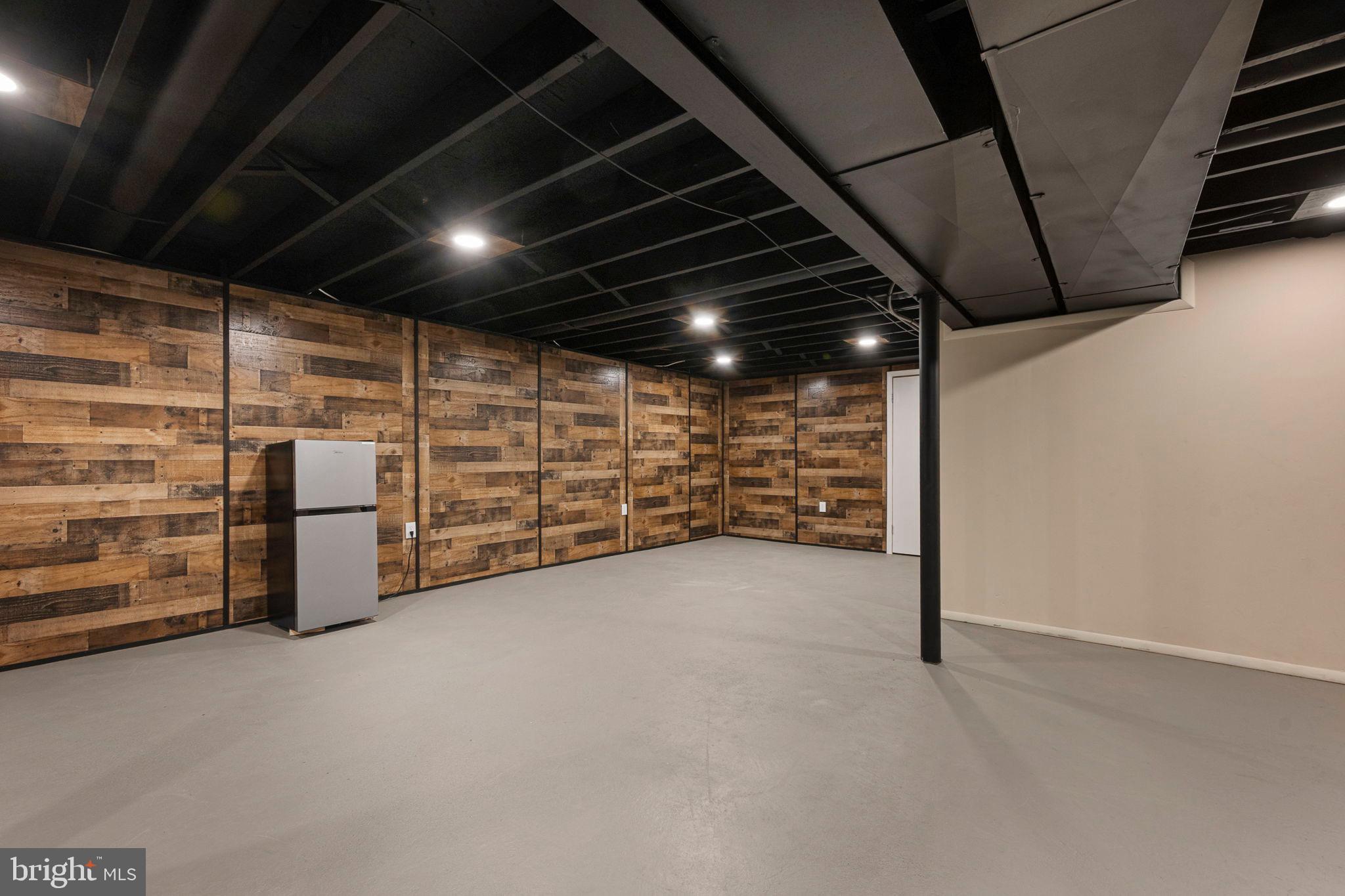 FOX BROOK ACRES - Residential