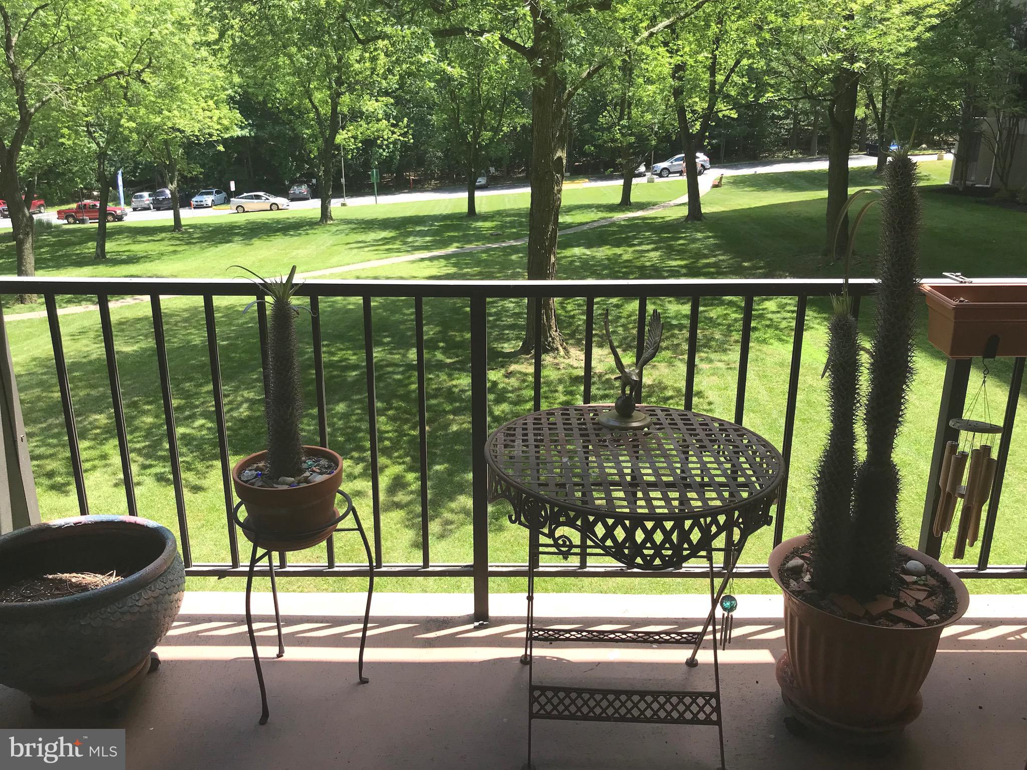 TOWERS IN WESTCHESTER PARK - Residential