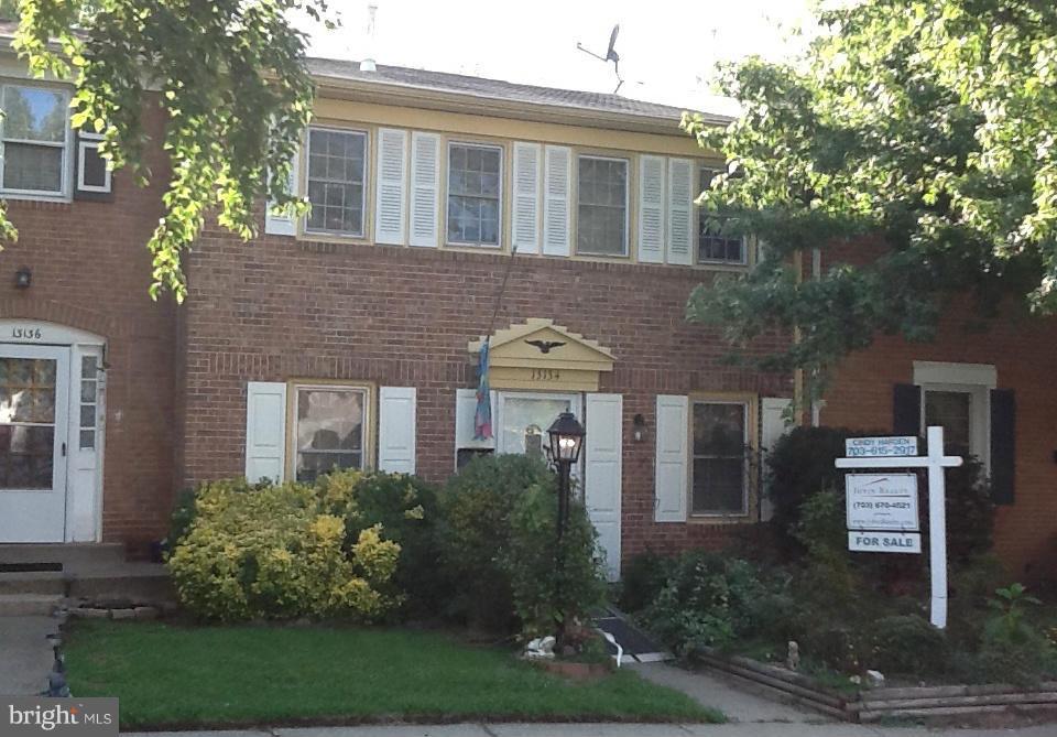 GREENWICH HILL - Residential