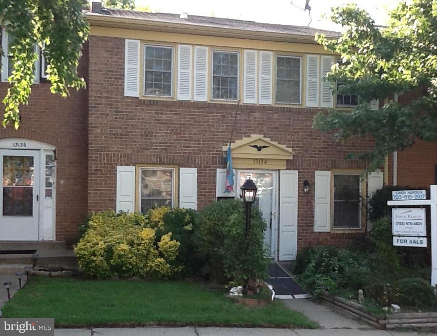 GREENWICH HILL - Residential