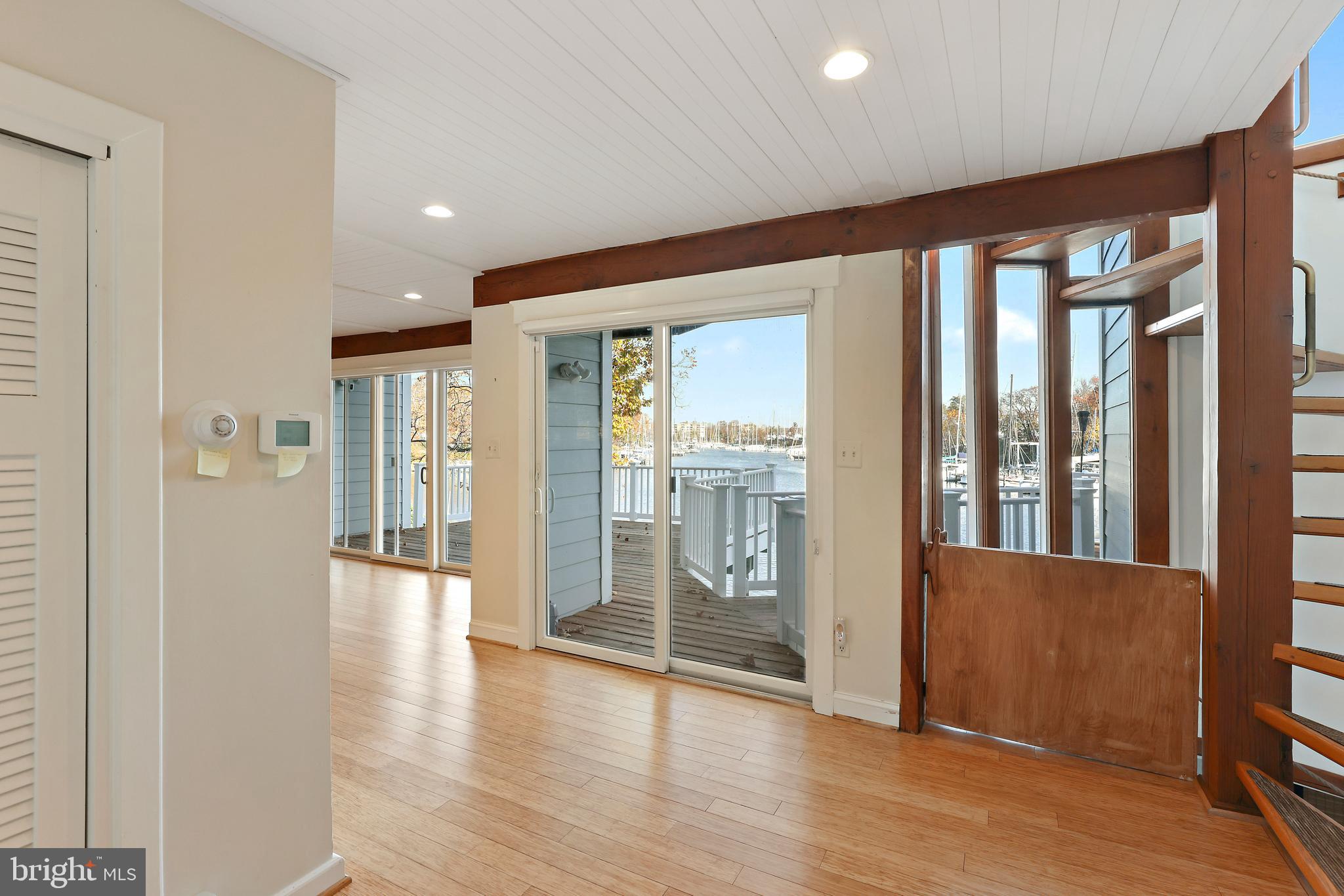 GREENACRES - Residential