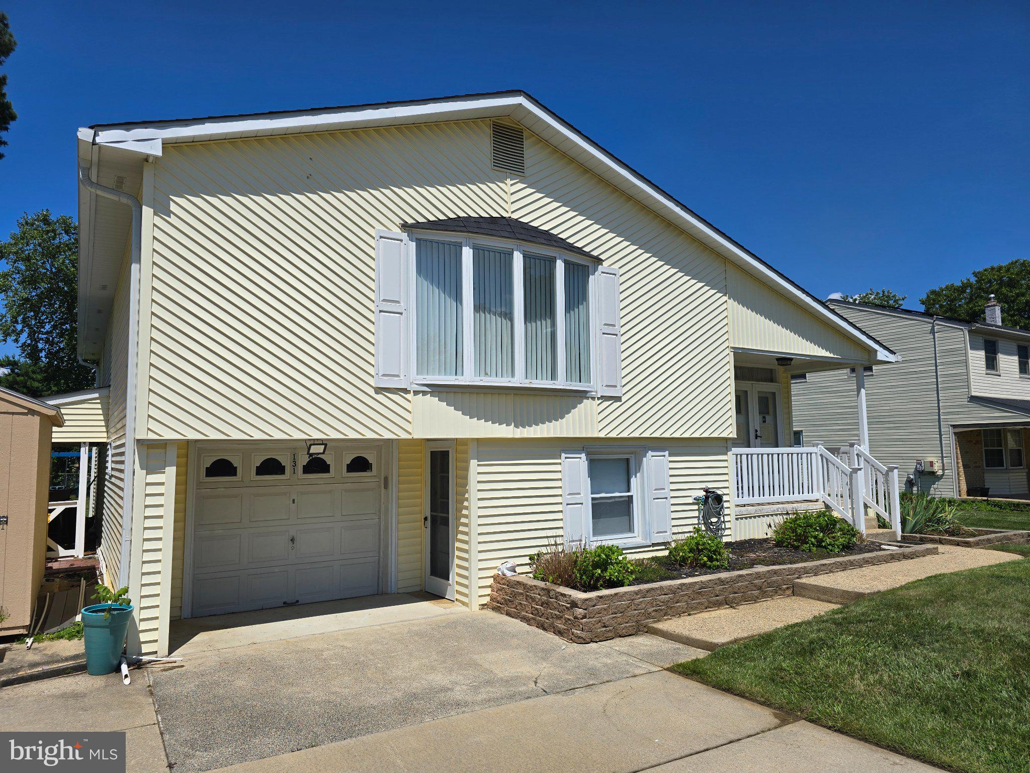 131 JACQUELINE AVENUE