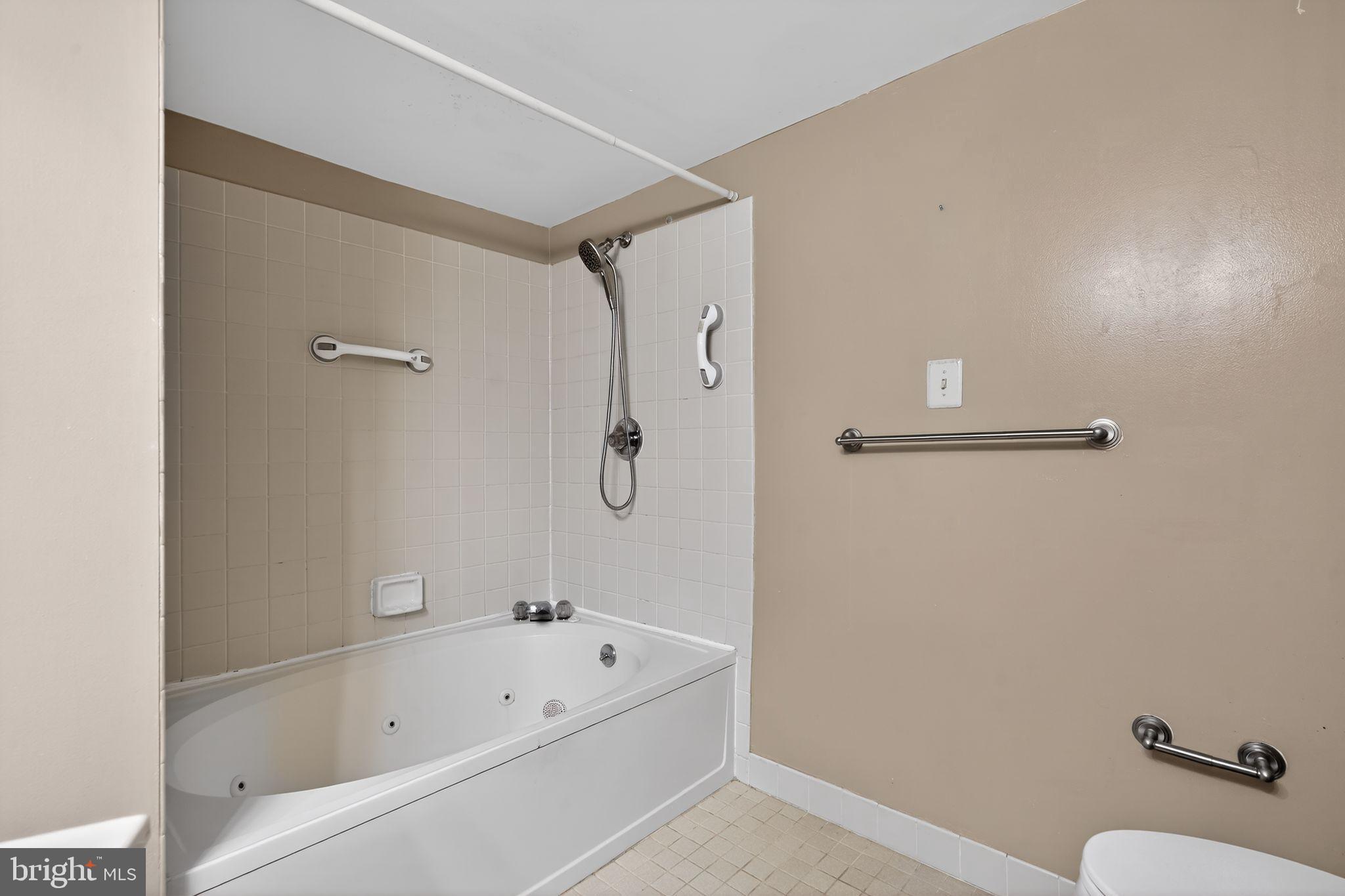 STEAMBOAT STATION - Residential