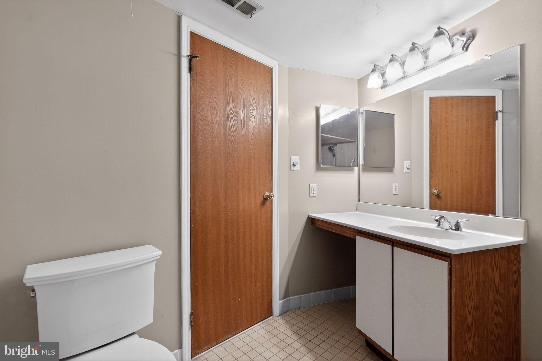 STEAMBOAT STATION - Residential