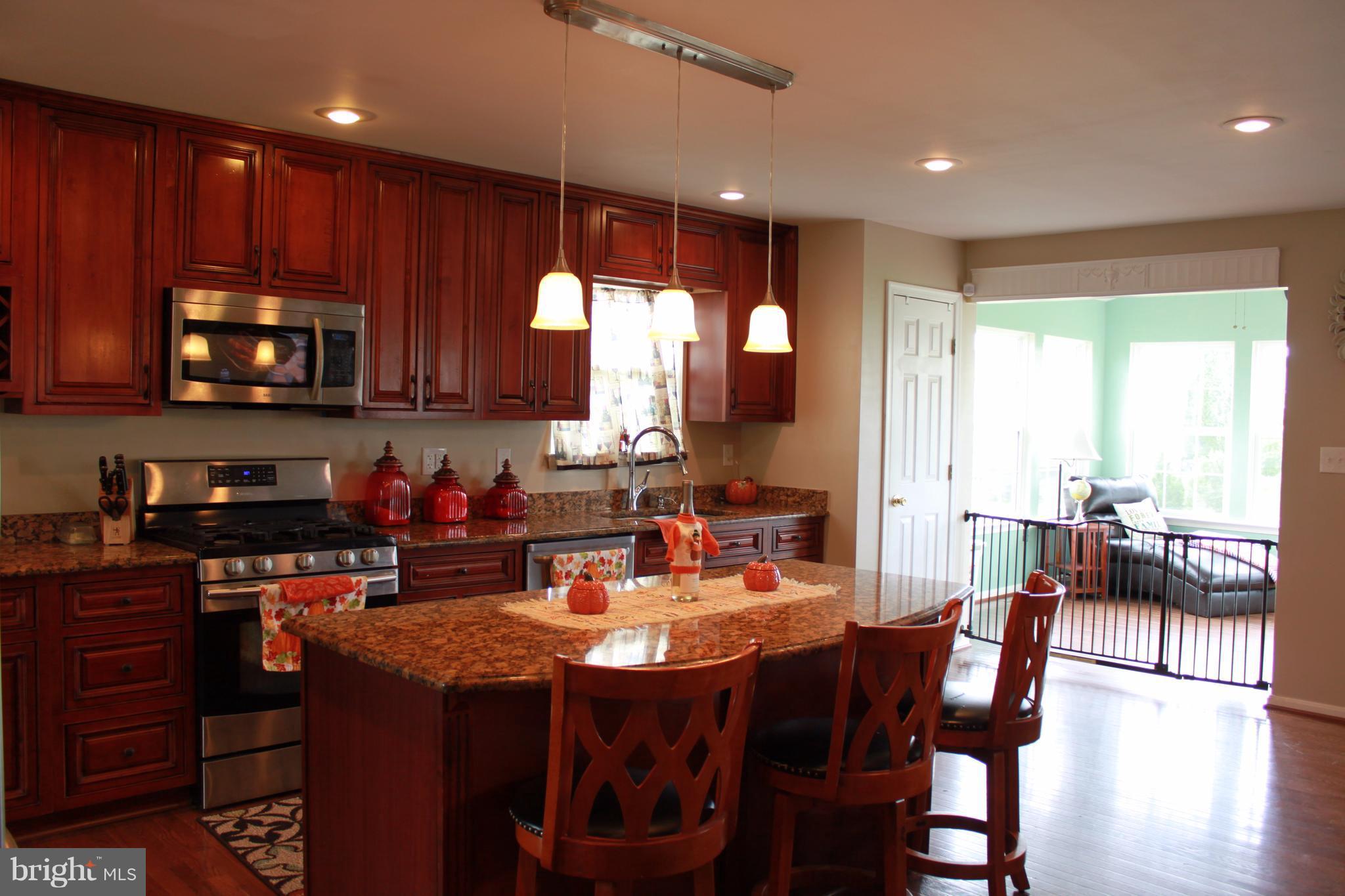 ENGLAND RUN NORTH - Residential