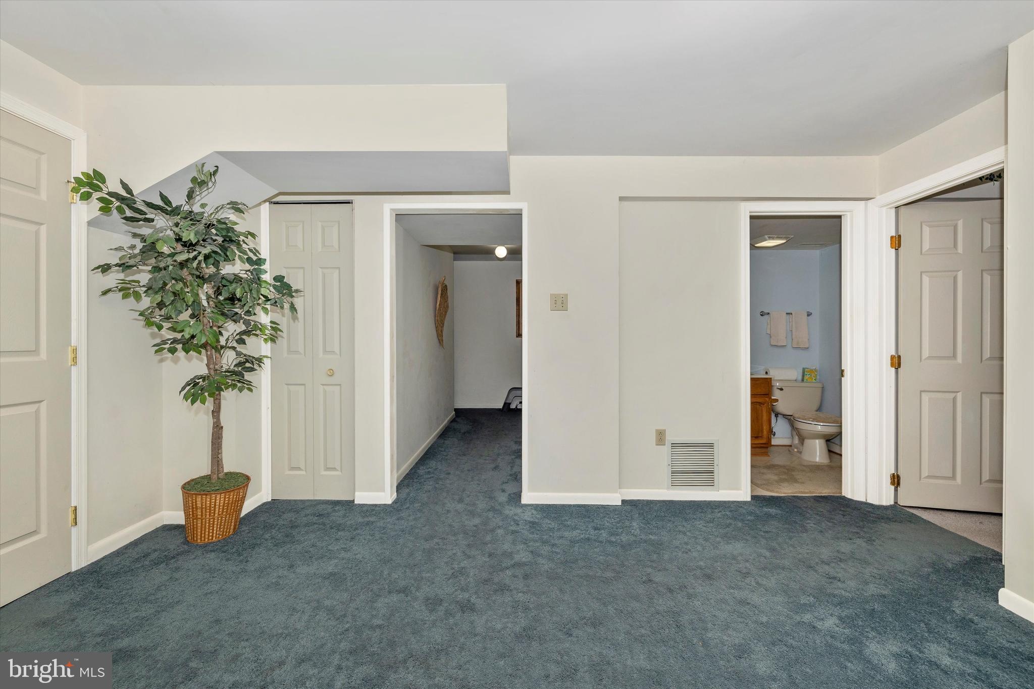 MEADOWRIDGE - Residential