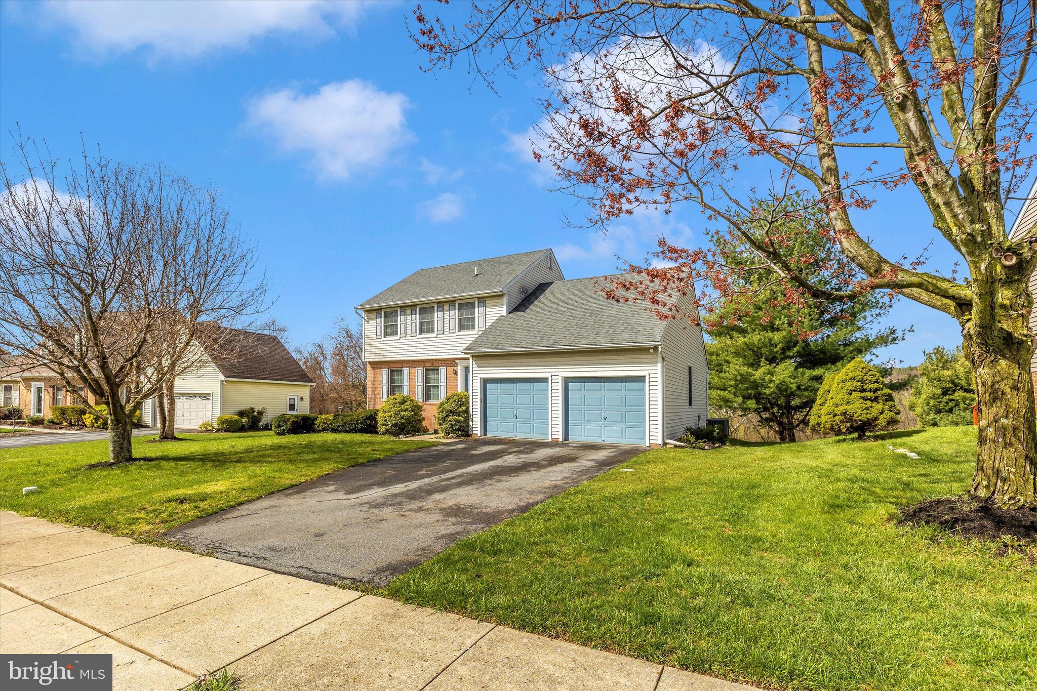 MEADOWRIDGE - Residential