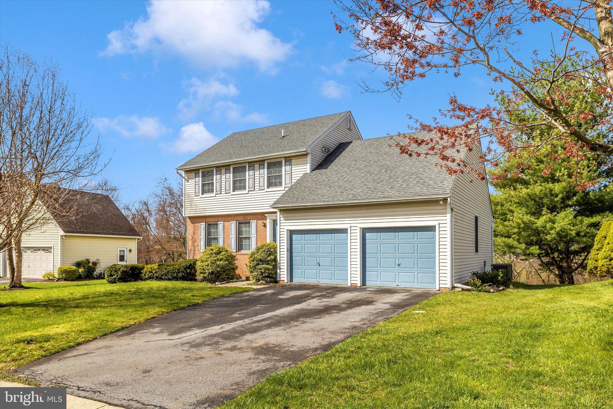 MEADOWRIDGE - Residential