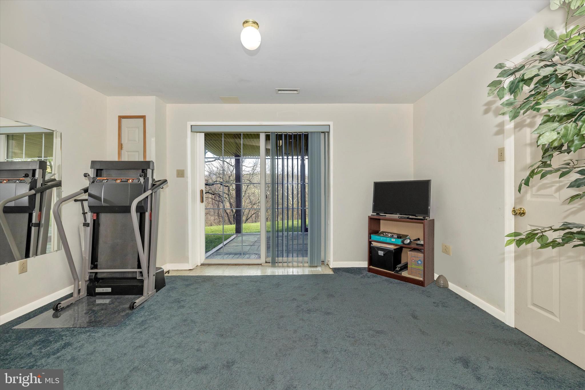 MEADOWRIDGE - Residential