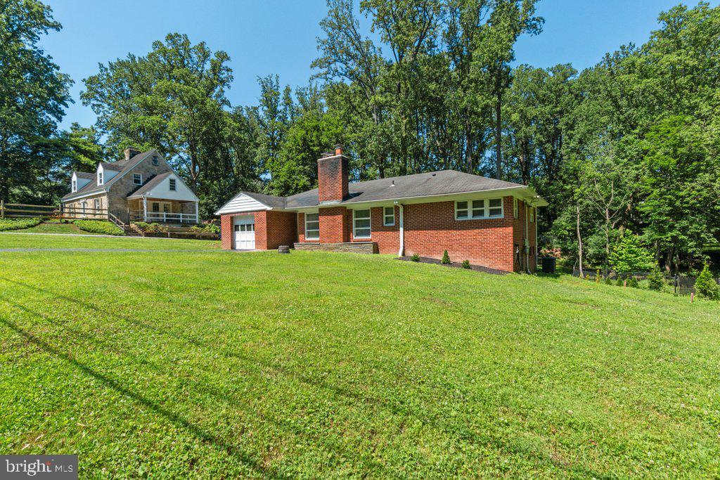 905 DUNELLEN DRIVE