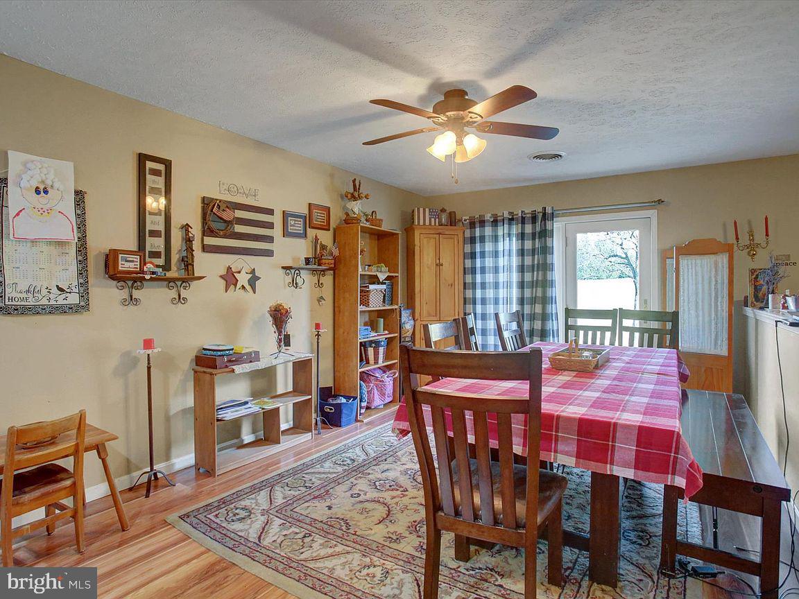 2355 MAJESTIC COURT