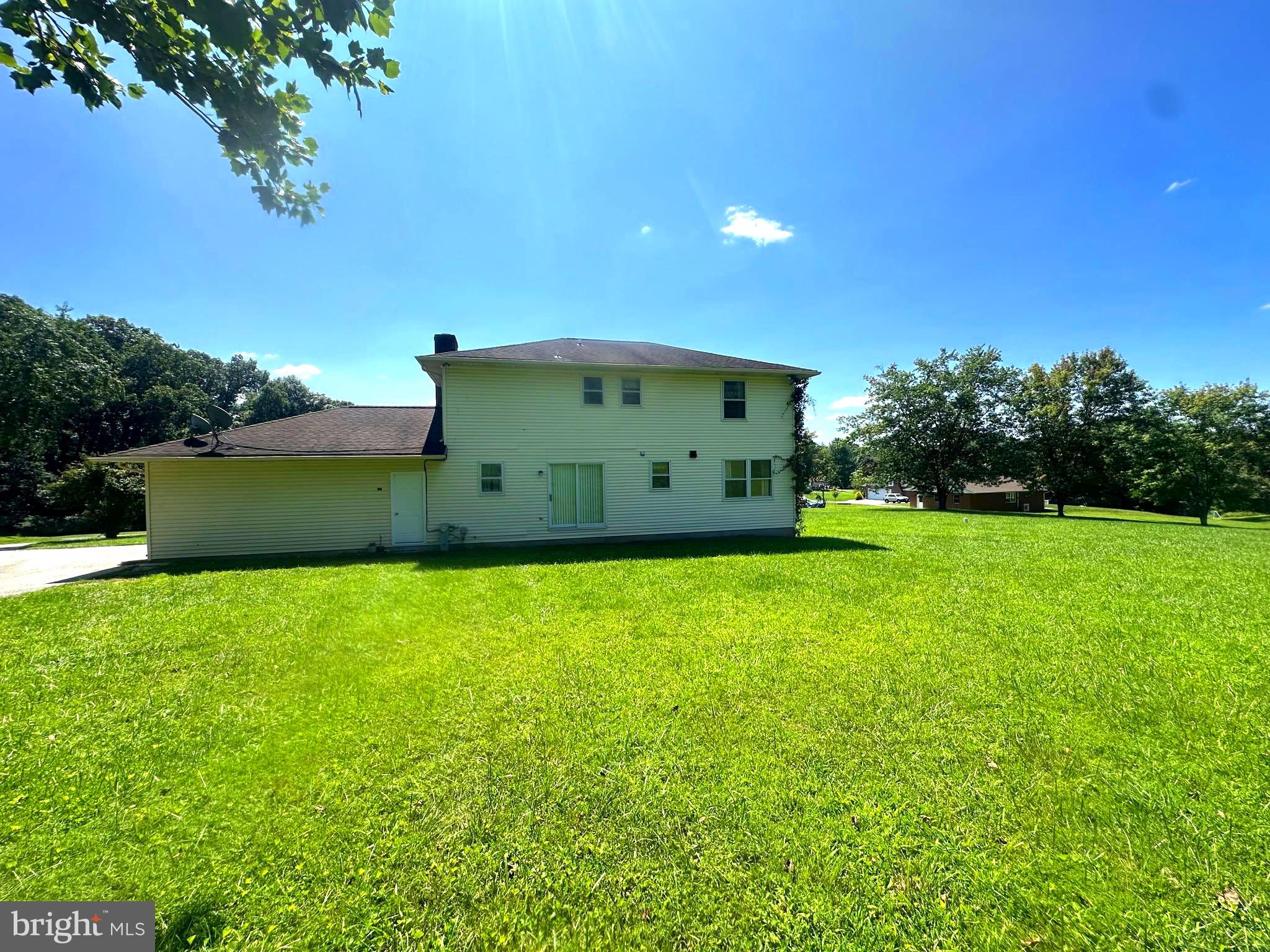 FLICKERWOOD - Residential