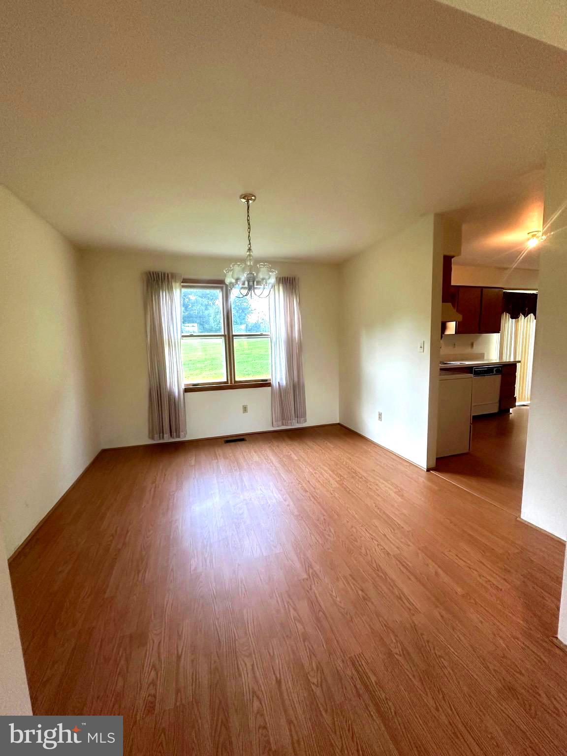 FLICKERWOOD - Residential